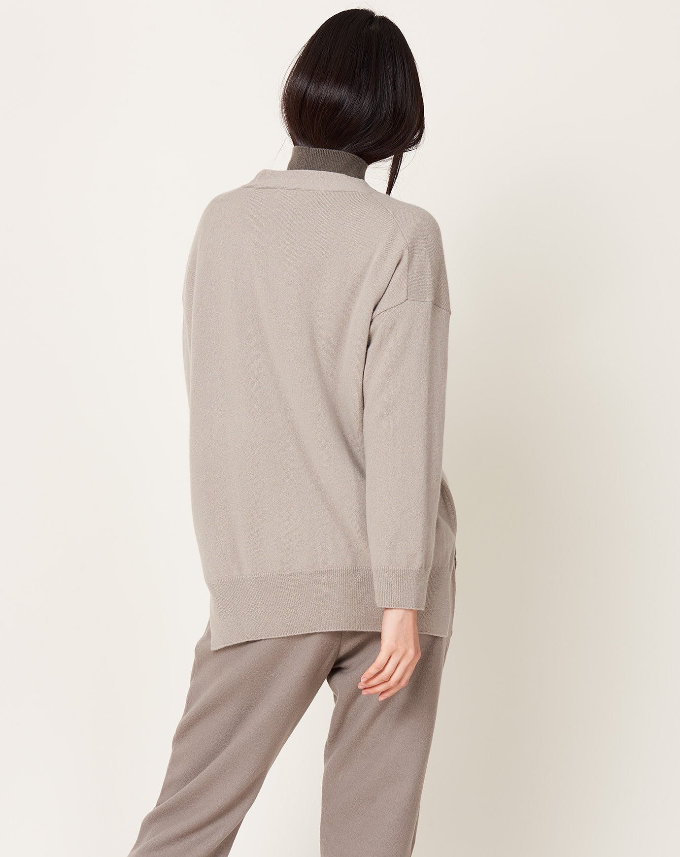 evam eva Cashmere Cardigan in Beige