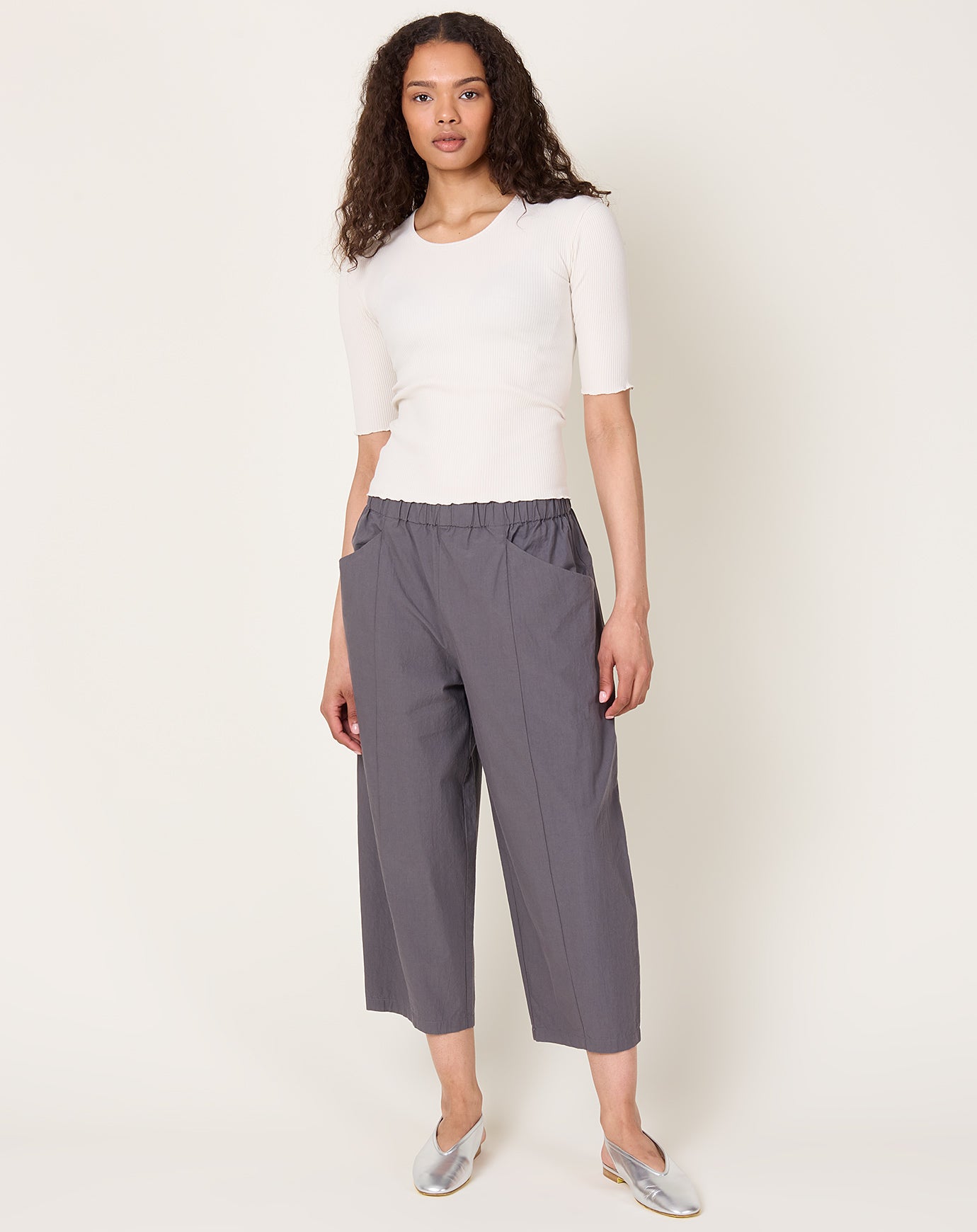 evam eva Cotton Cropped Pants in Blue Grey