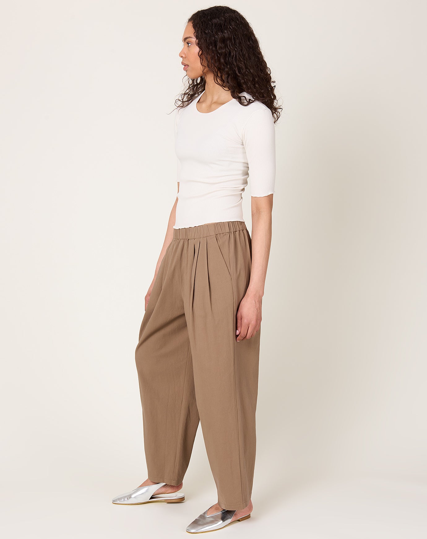 evam eva Cotton Tuck Wide Pants in Amber