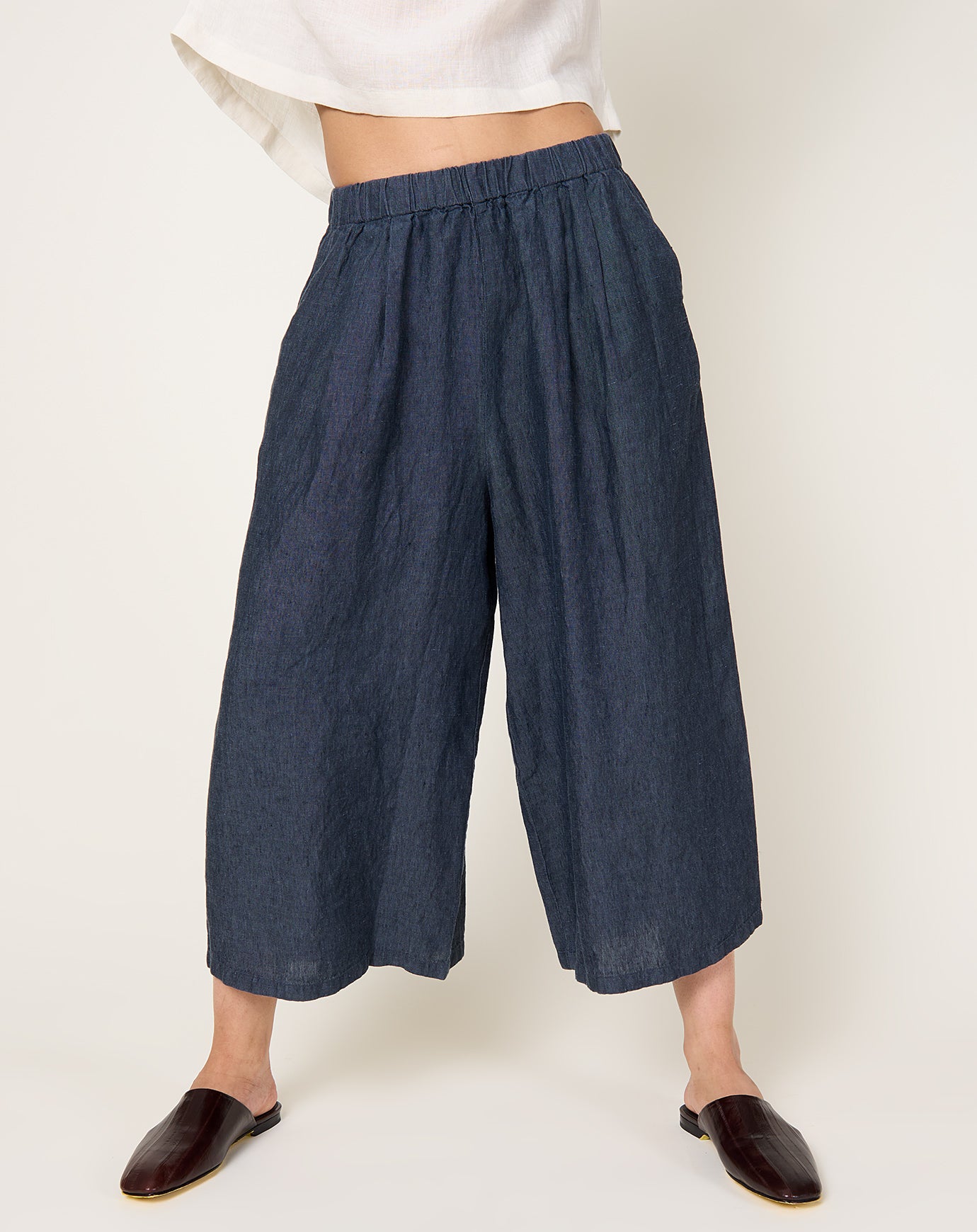 evam eva Linen Culottes in Navy