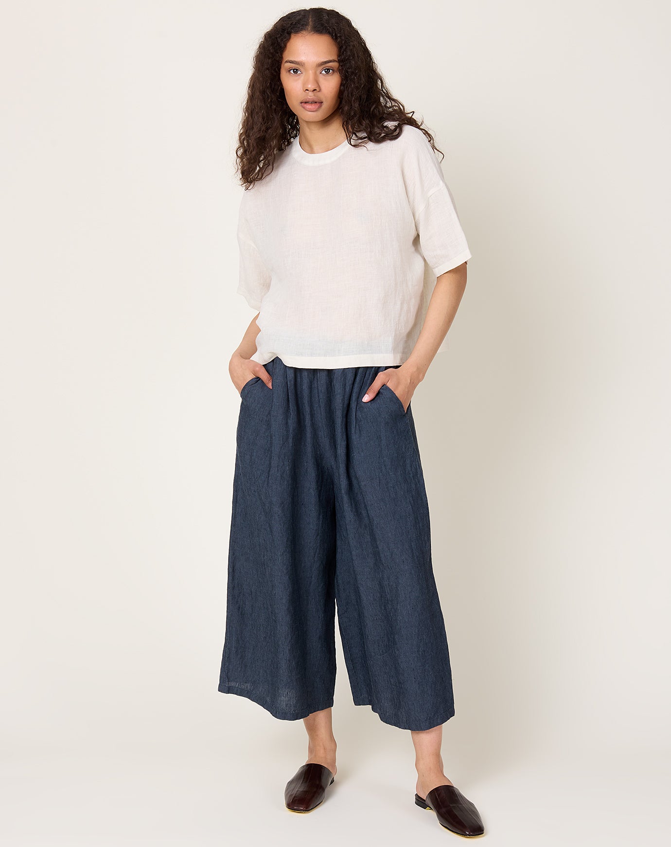 evam eva Linen Culottes in Navy