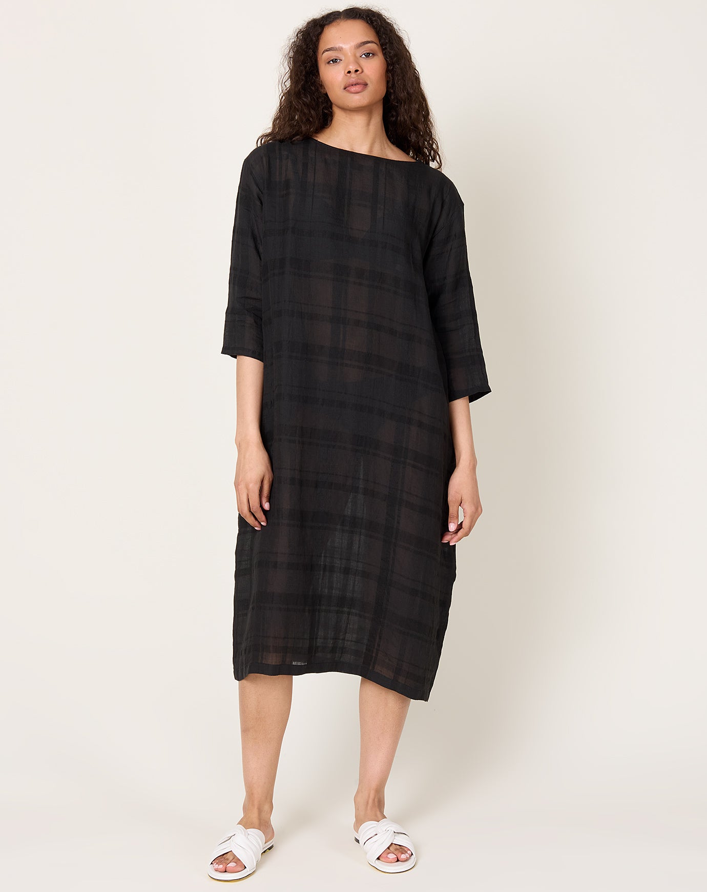 evam eva Linen Ramie Dress in Black