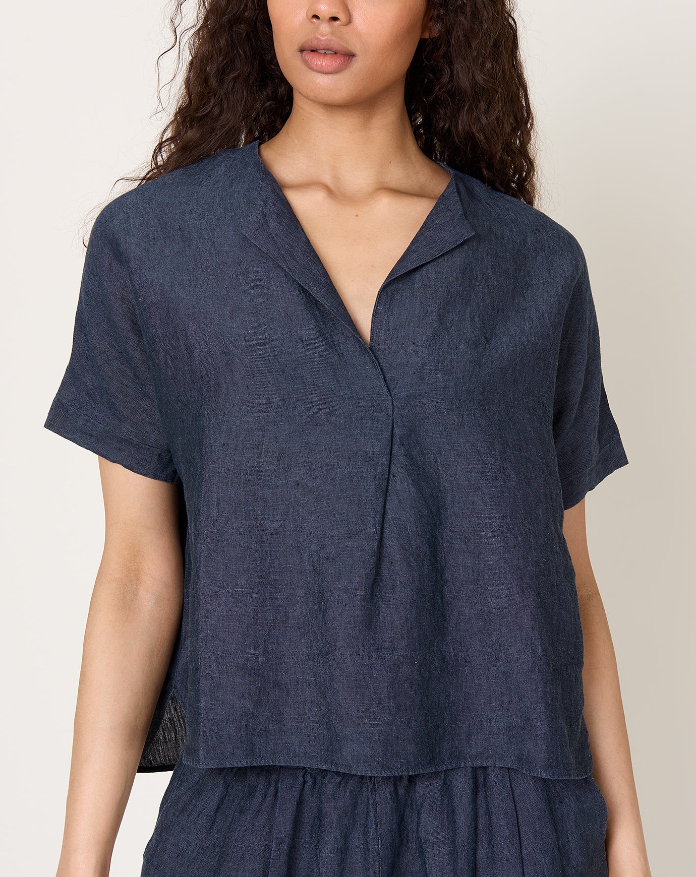 evam eva Linen Tuck Pullover in Navy