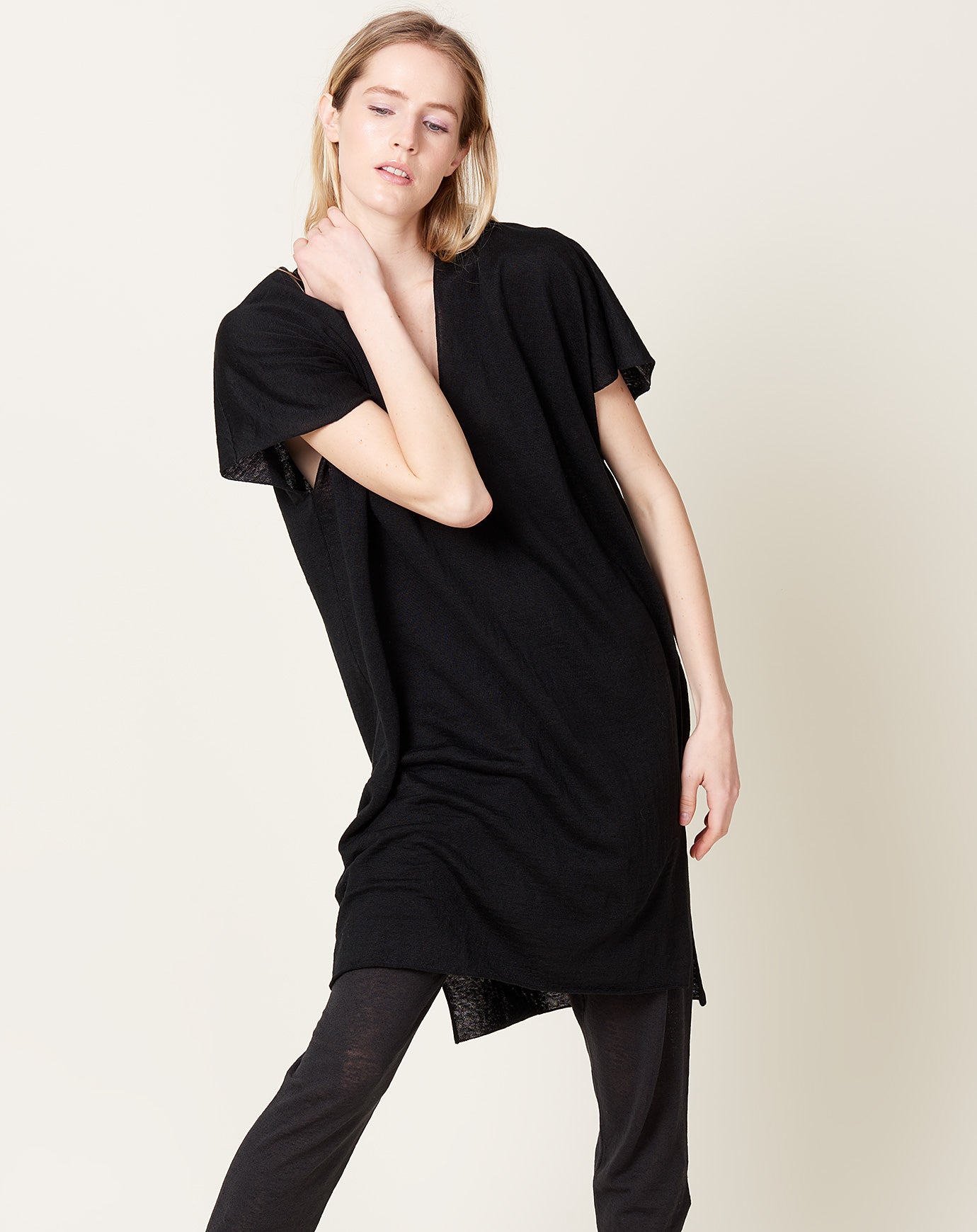 Linen Tunic in Black