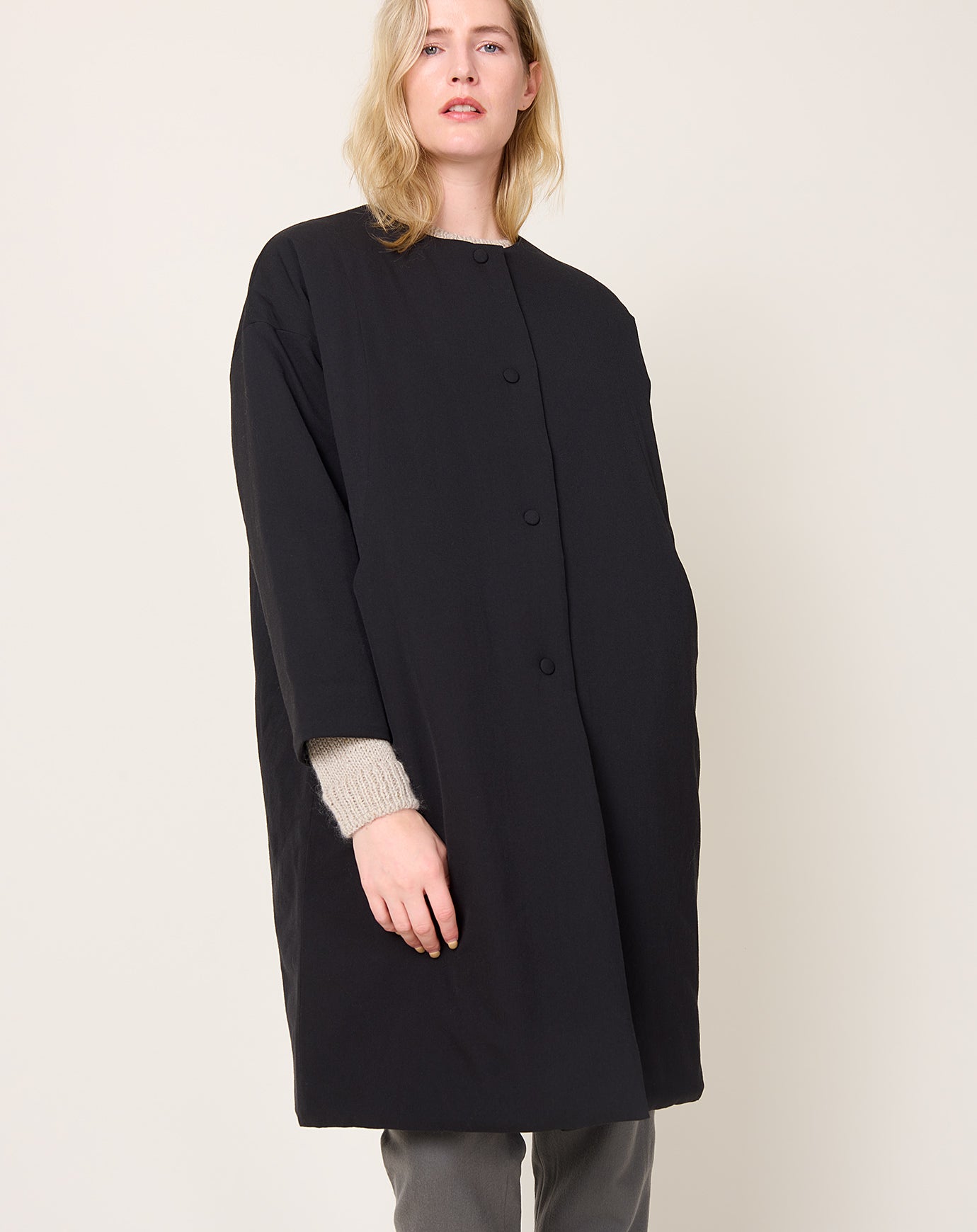 evam eva Padding Long Coat in Sumi