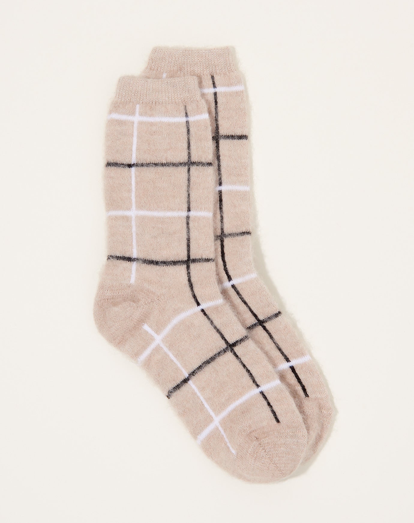 Exquisite J Brushed Mohair Tartan Socks in Oatmeal