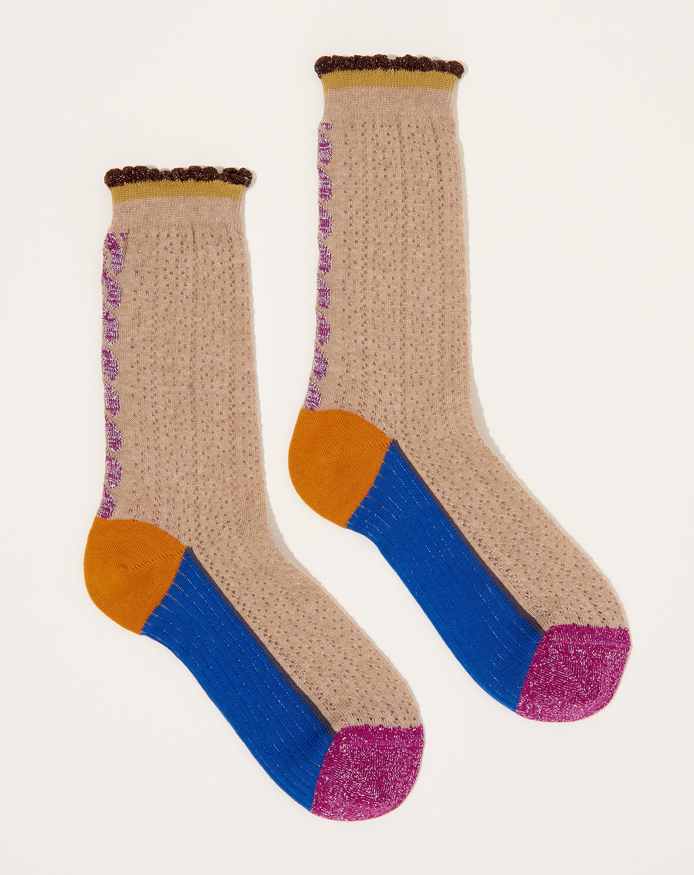Exquisite J Cotton Simple Braid Socks in Camel