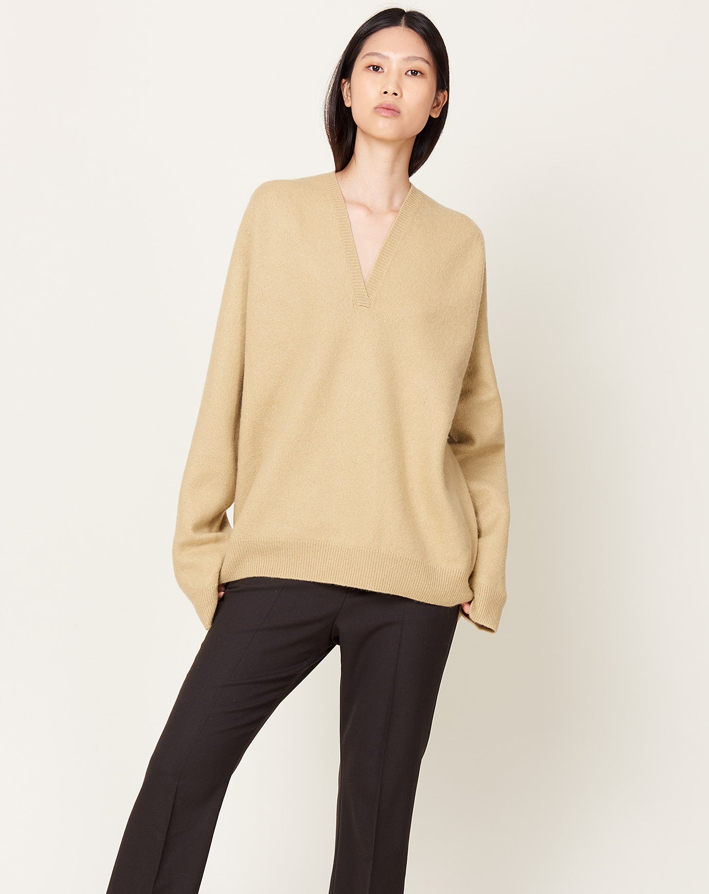 Frenckenberger Big Felted V-neck Sweater in Beige