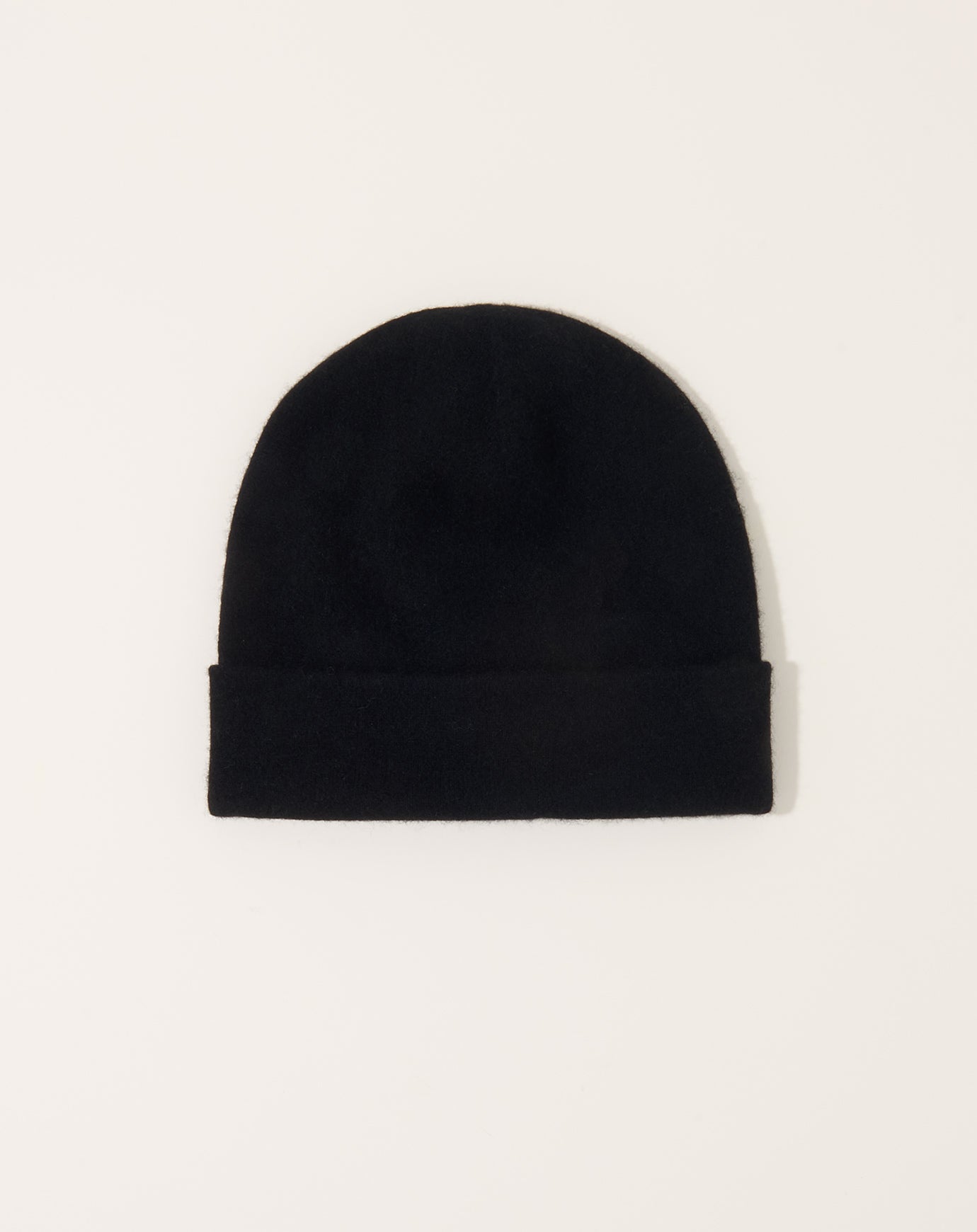 Frenckenberger Cropped Beanie in Black