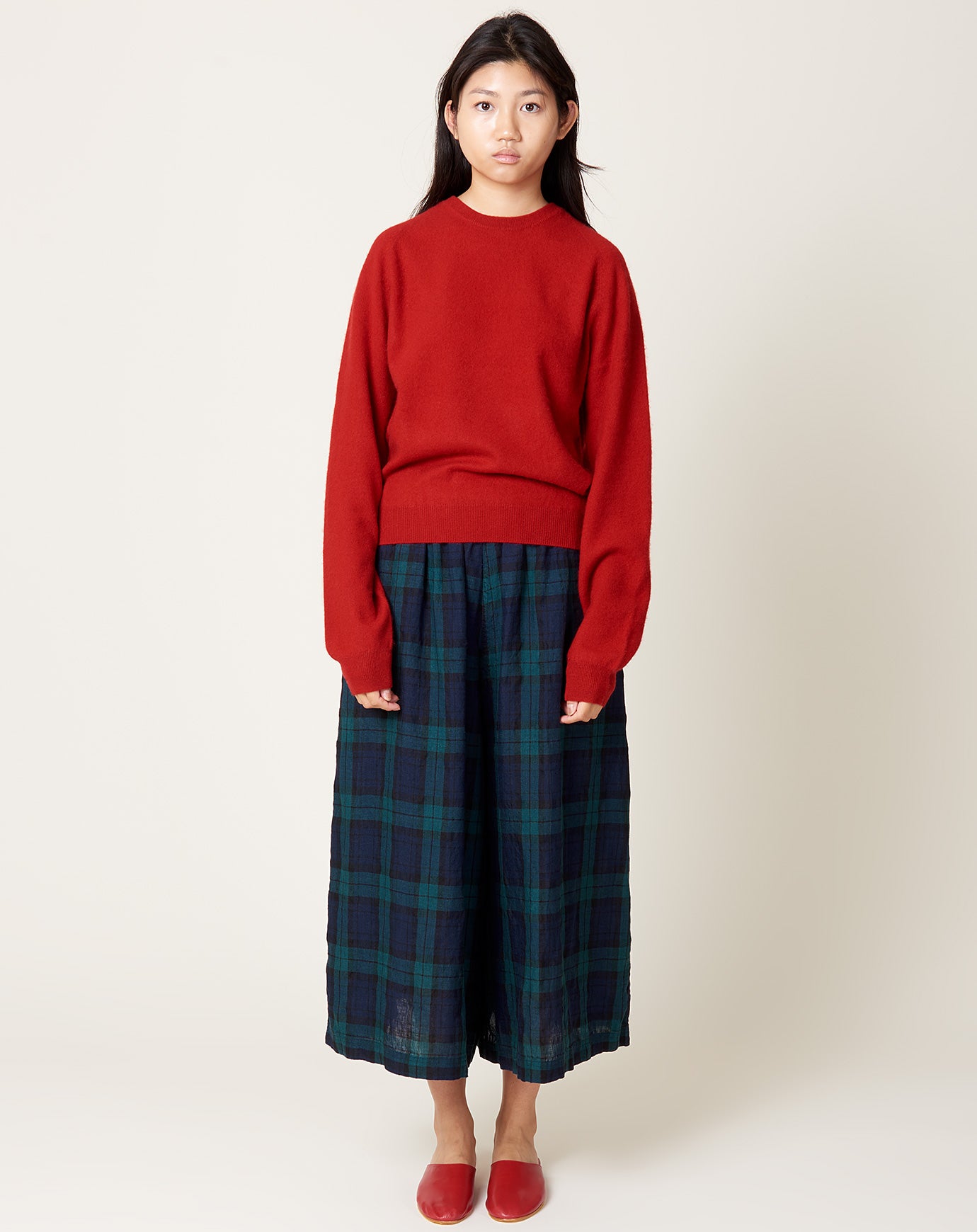 Mini R Neck Sweater in Red