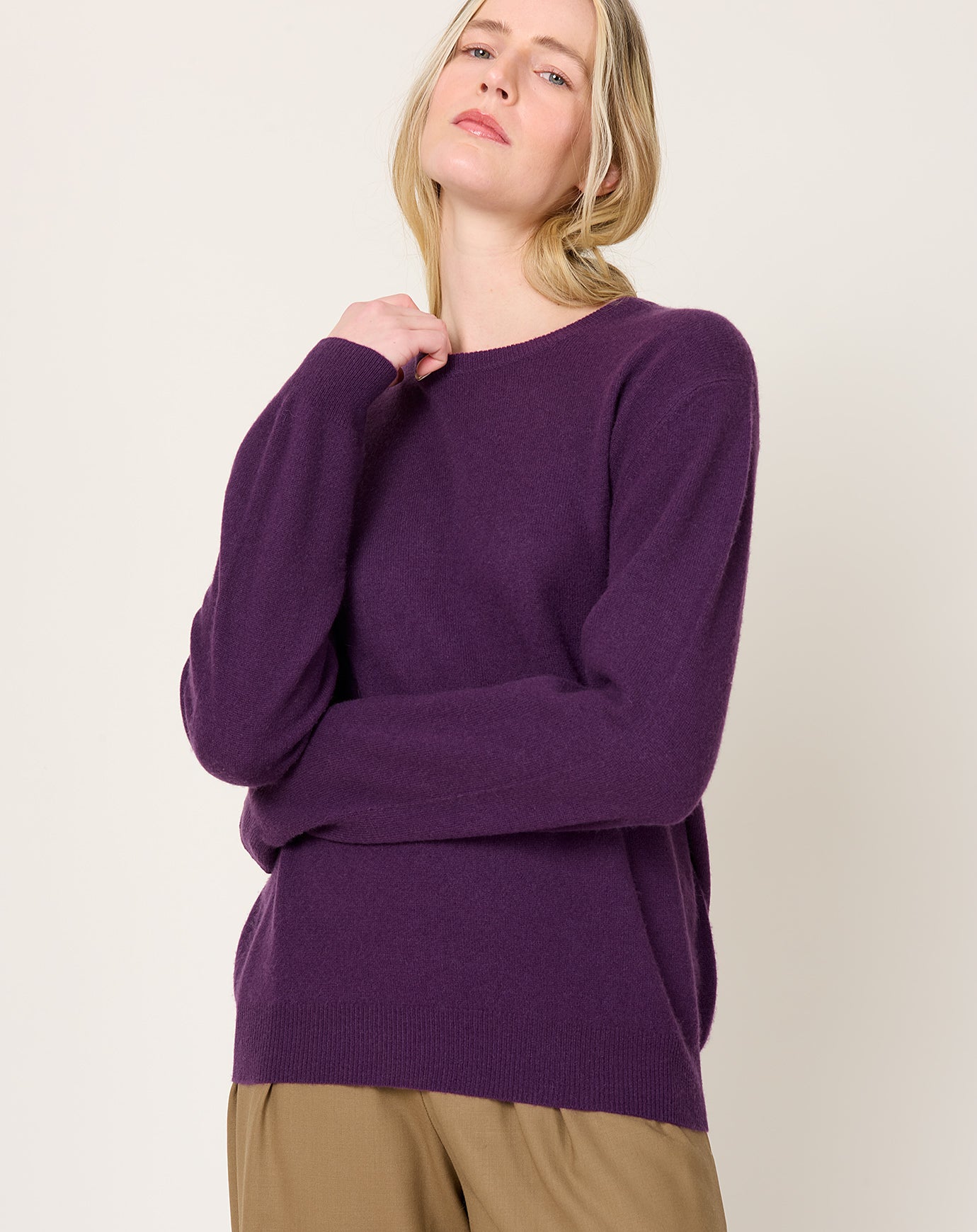 Frenckenberger Mini R Neck Sweater in Purple