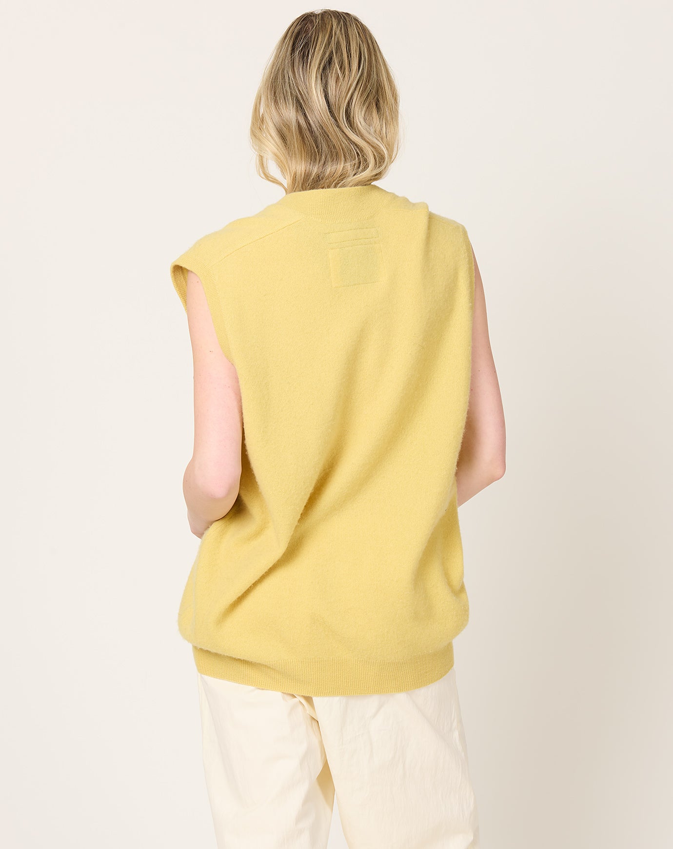 Frenckenberger SL Johnny Sweater in Sun Yellow