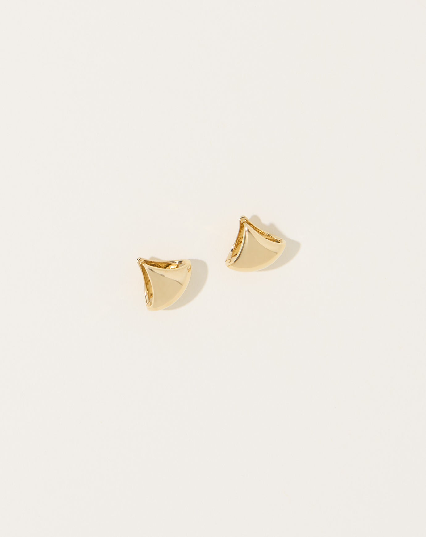 Gabriela Artigas Pair of Large Apse Earrings in Yellow Gold