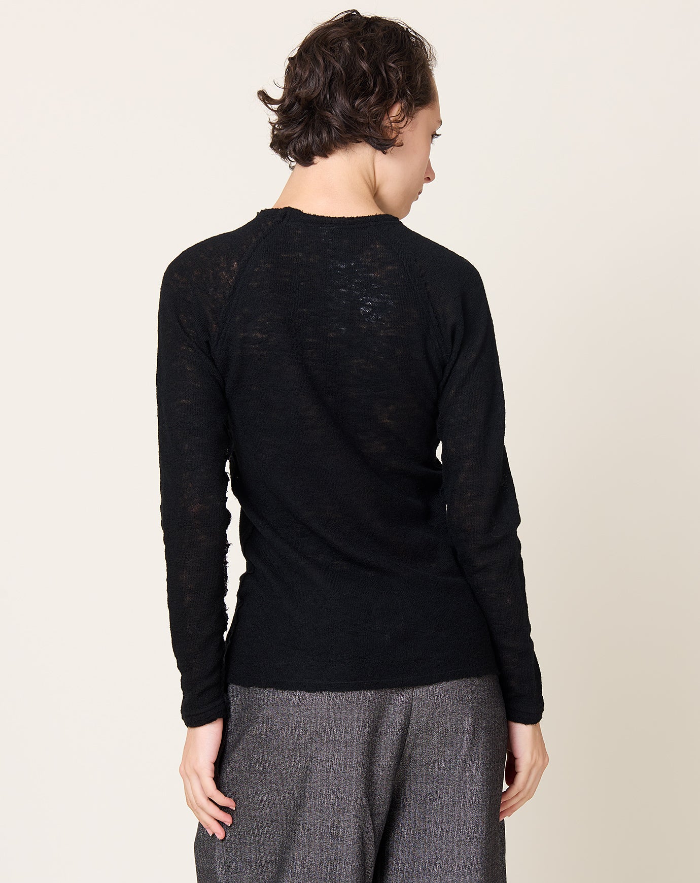 Guðrun & Guðrun Barba Round Neck in Black