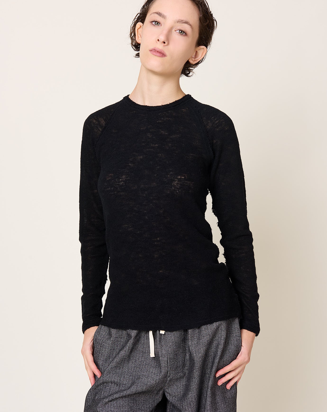 Guðrun & Guðrun Barba Round Neck in Black
