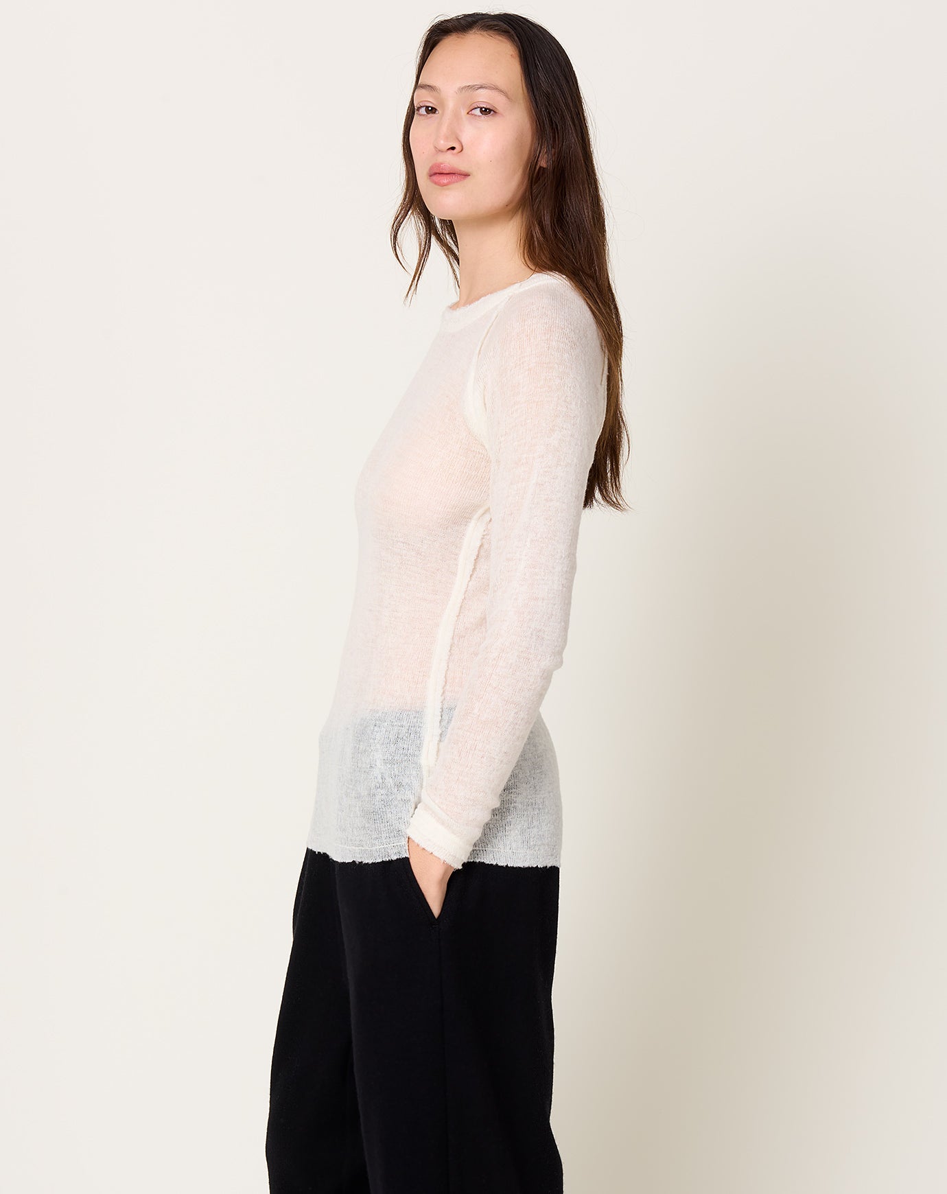 Guðrun & Guðrun Barba Round Neck in Off White