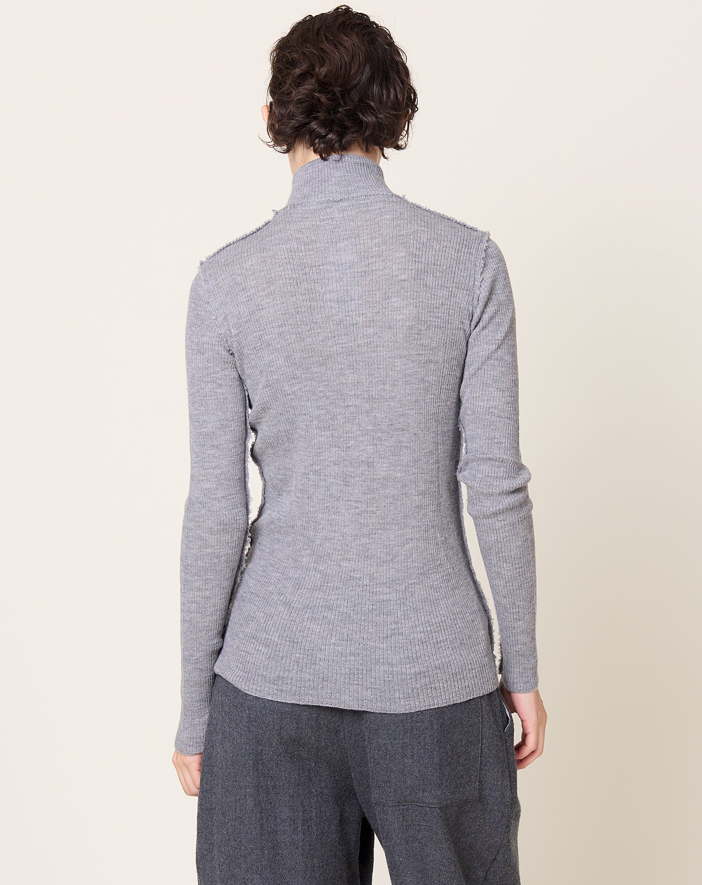 Guðrun & Guðrun Beata Cardigan in Grey
