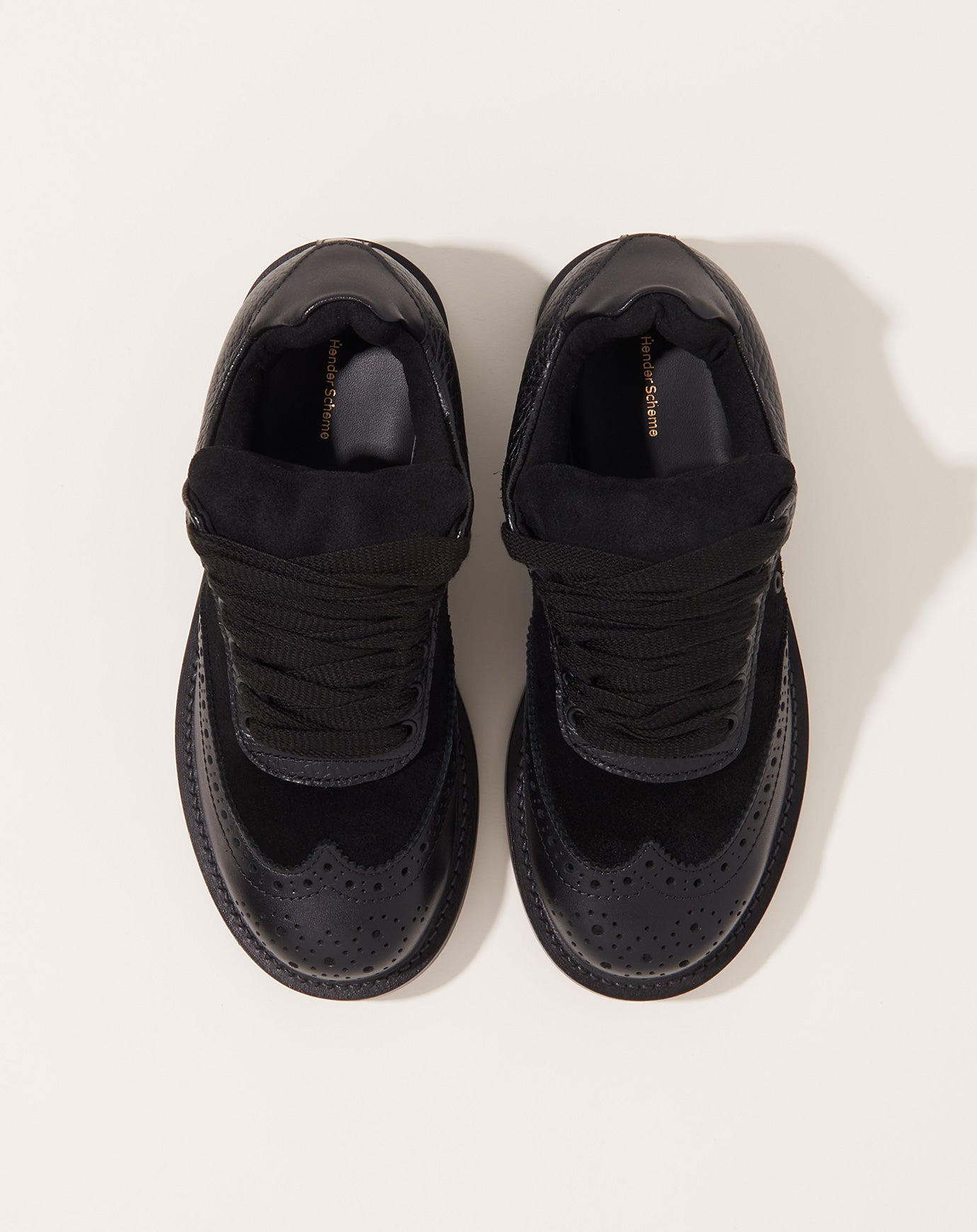 Hender Scheme SBD in Black