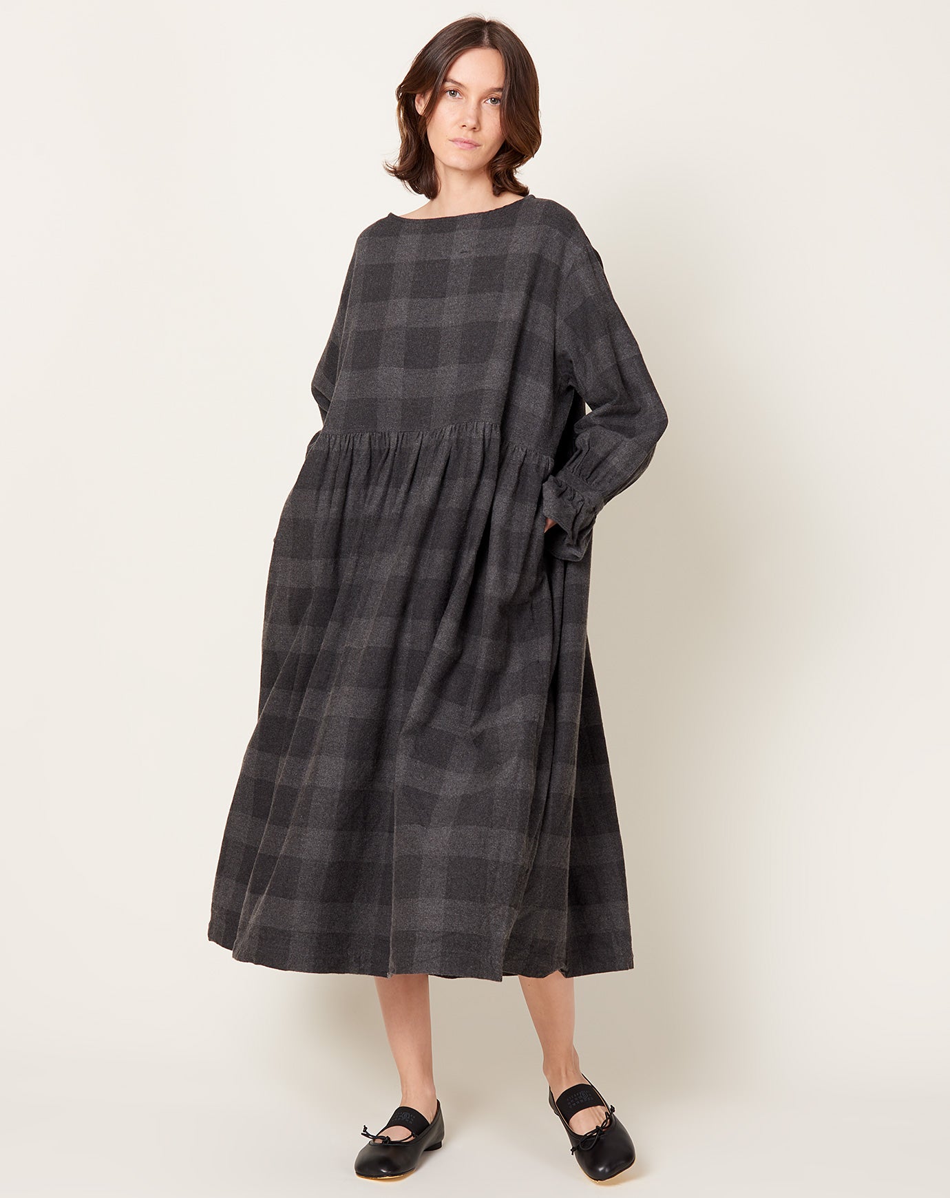 Ichi Antiquités C/YAK Wool Block Check Flannel Dress in Charcoal