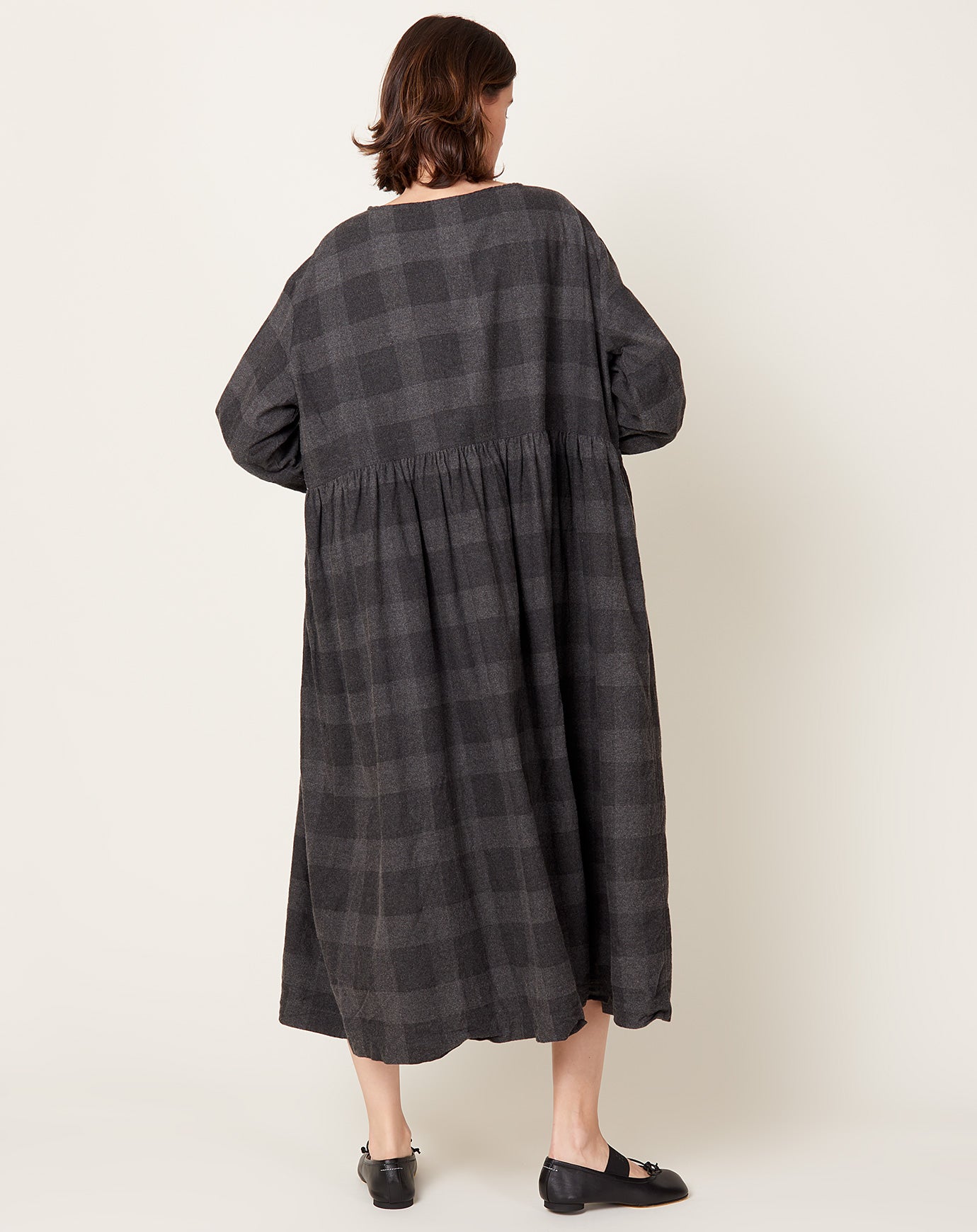 Ichi Antiquités C/YAK Wool Block Check Flannel Dress in Charcoal