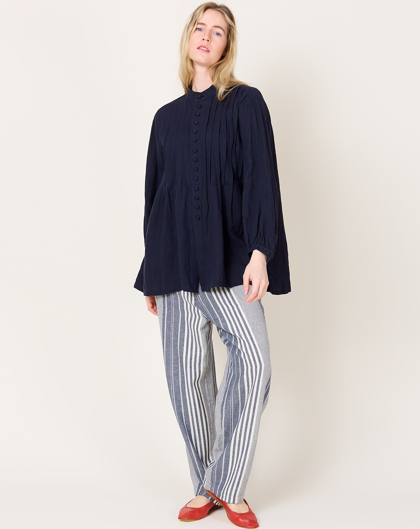 Ichi Antiquités French Linen Shirt in Navy