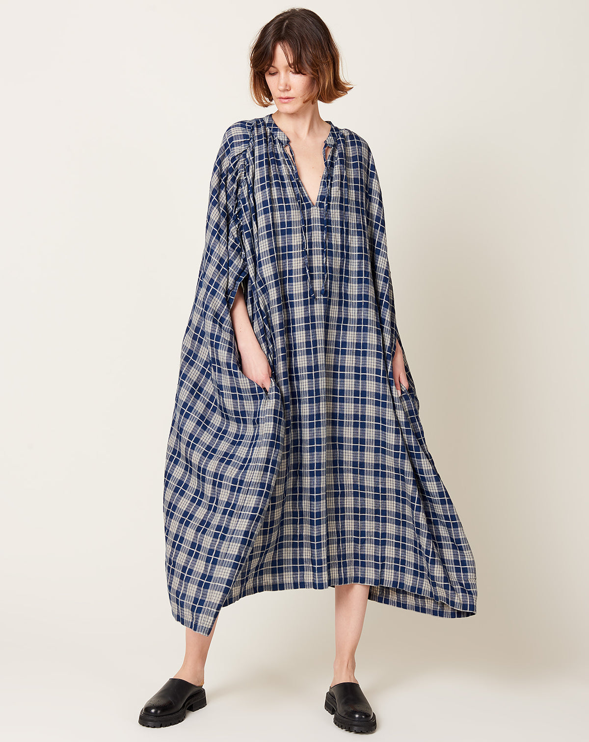 Ichi Antiquités Indigo Linen Shirt in Light Indigo