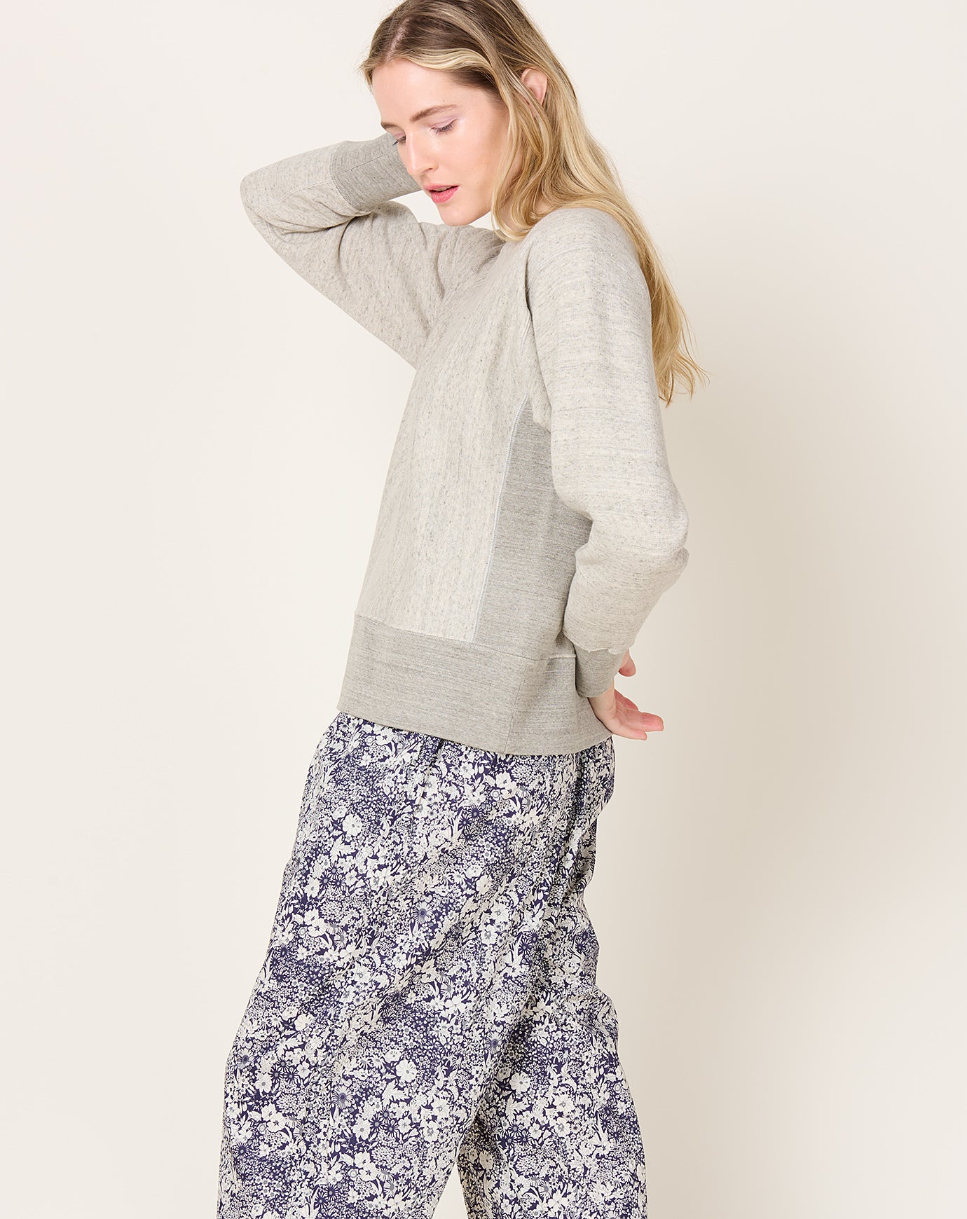 Ichi Antiquités UNDYED French Terry Pullover in Grey