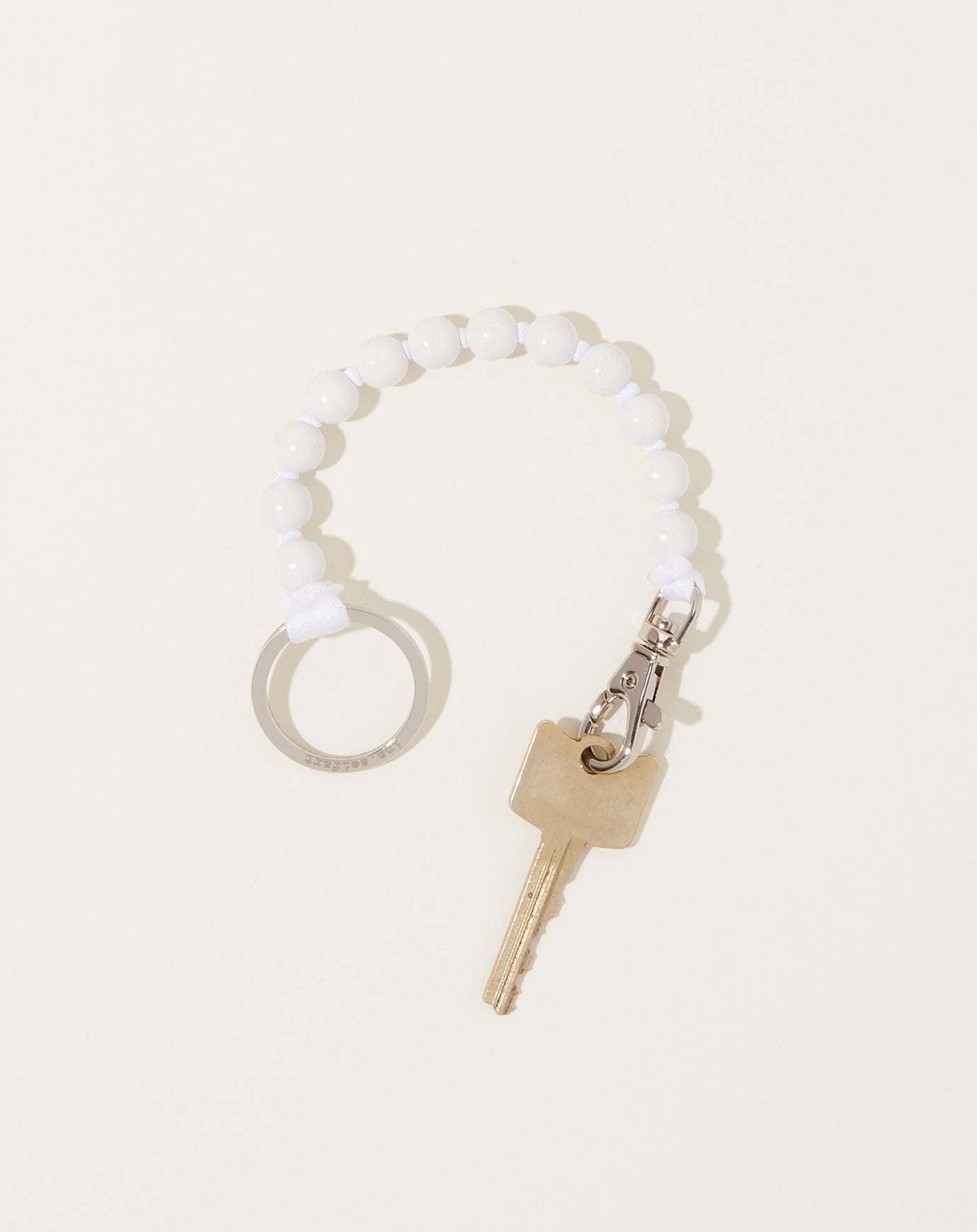 Ina Seifart Perlen Short Keyholder in White