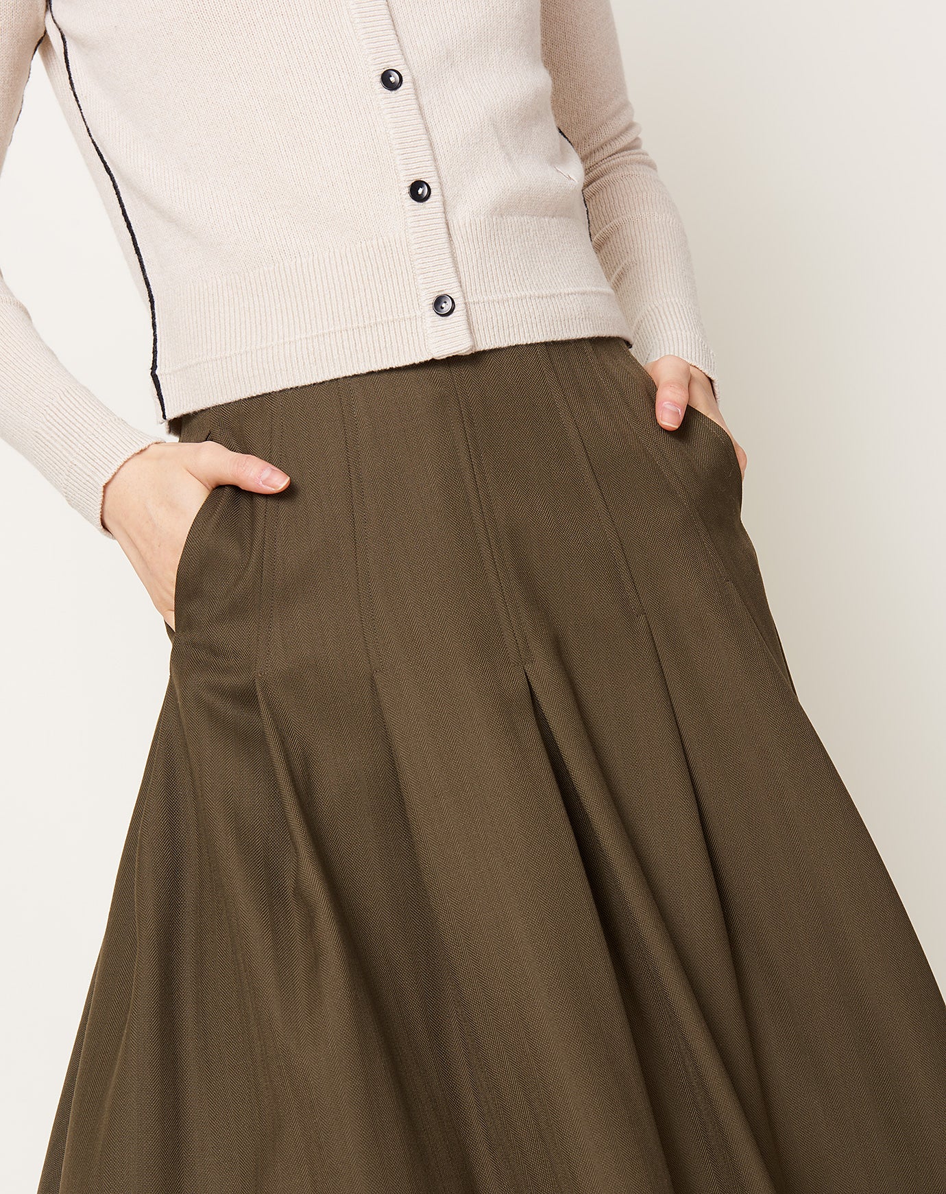 Kallmeyer Dakota Pleated Skirt in Olive