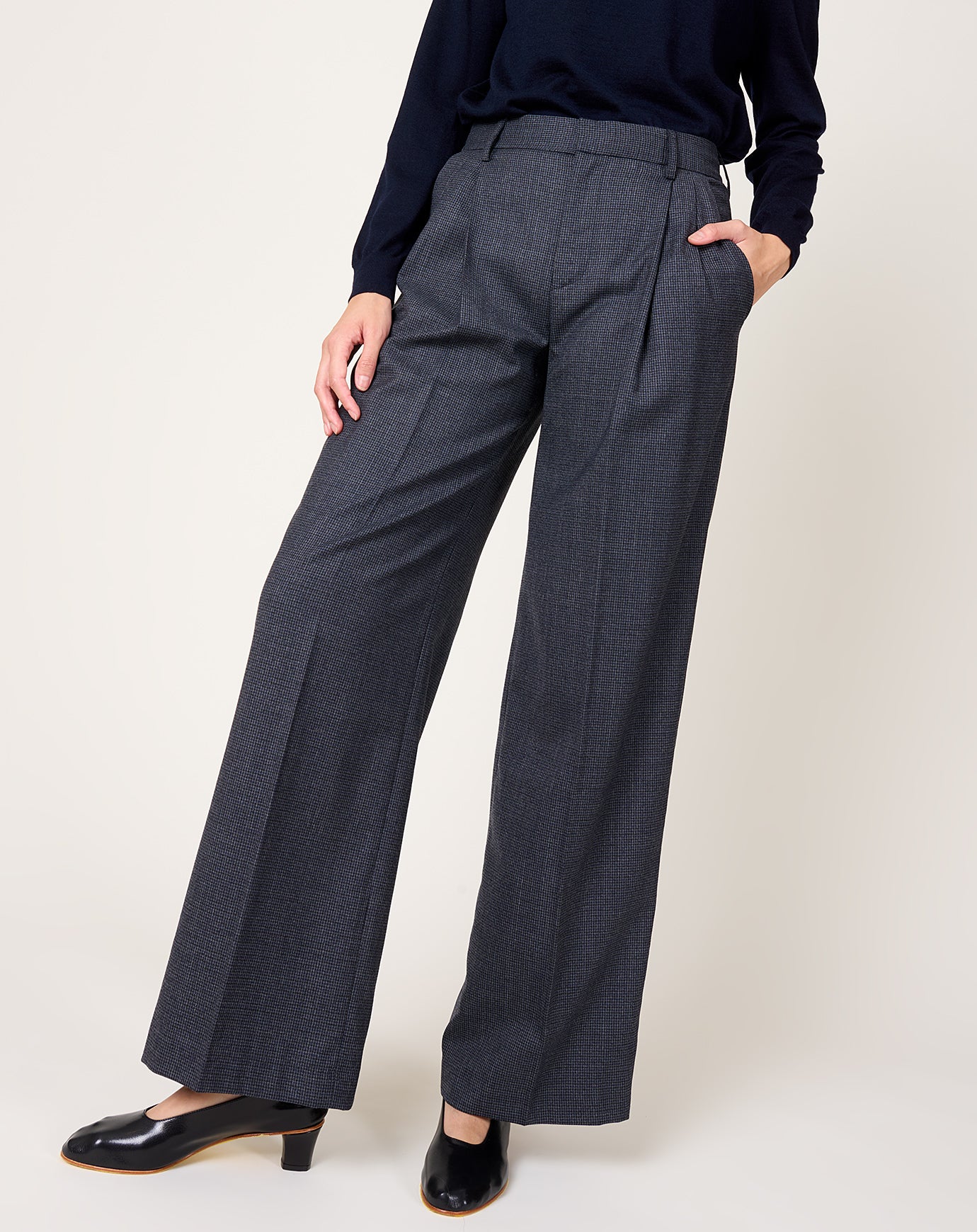 Kallmeyer Roxana Low Rise Trouser in Navy Houndstooth