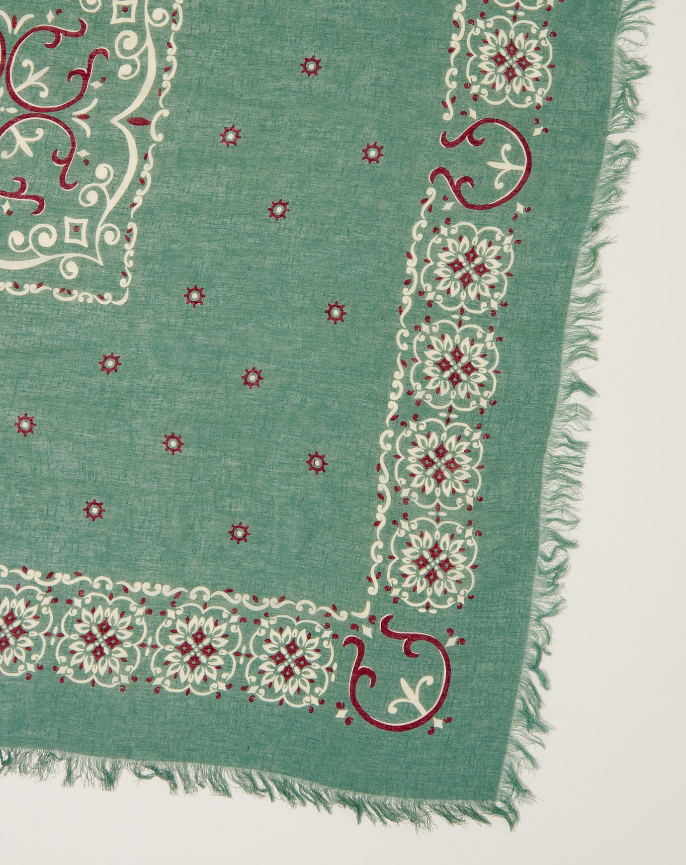 Kapital Rayon Fringe Stole (Pecos Paisley) muffler