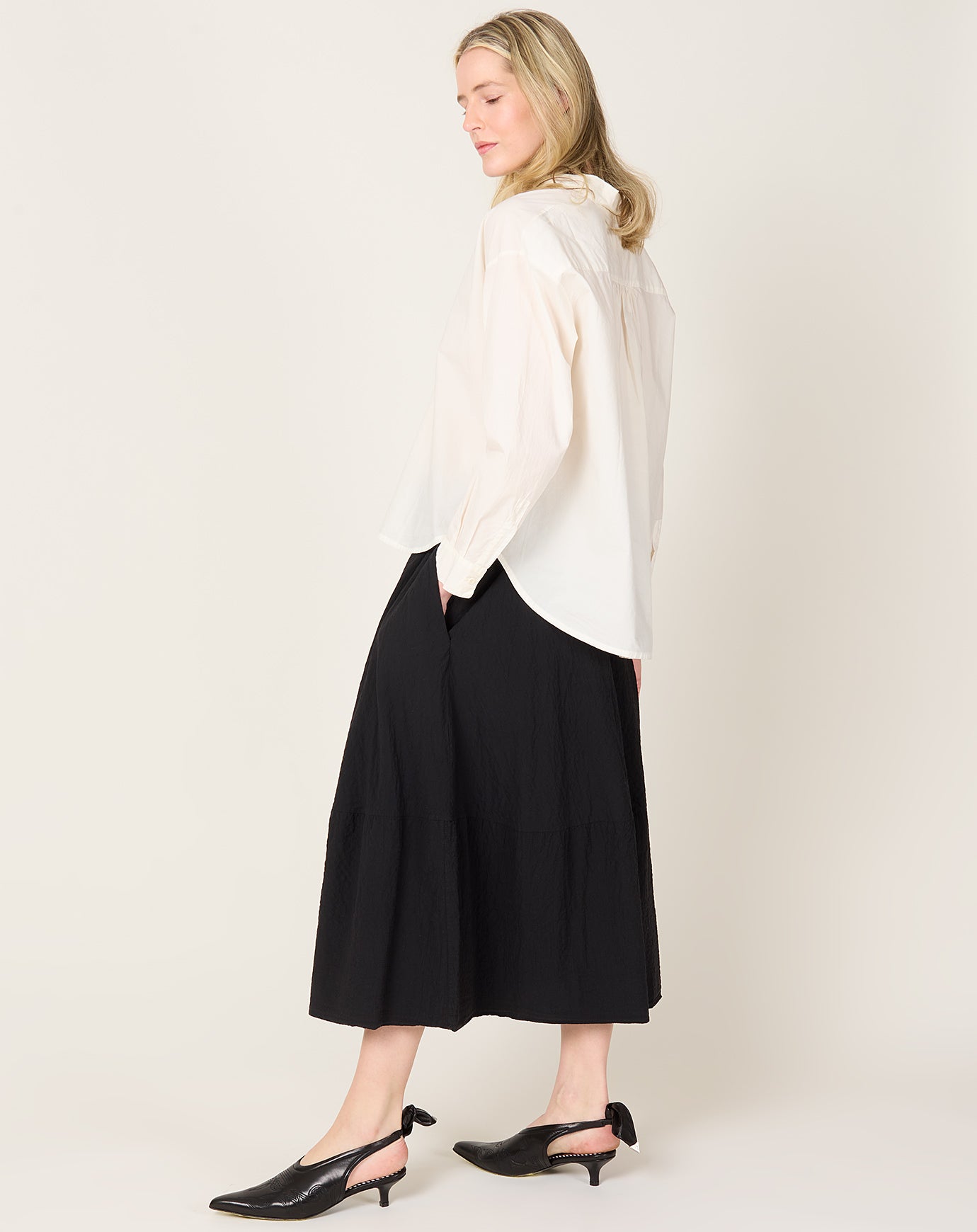 Labo.Art Crinkled Gea Skirt in Black