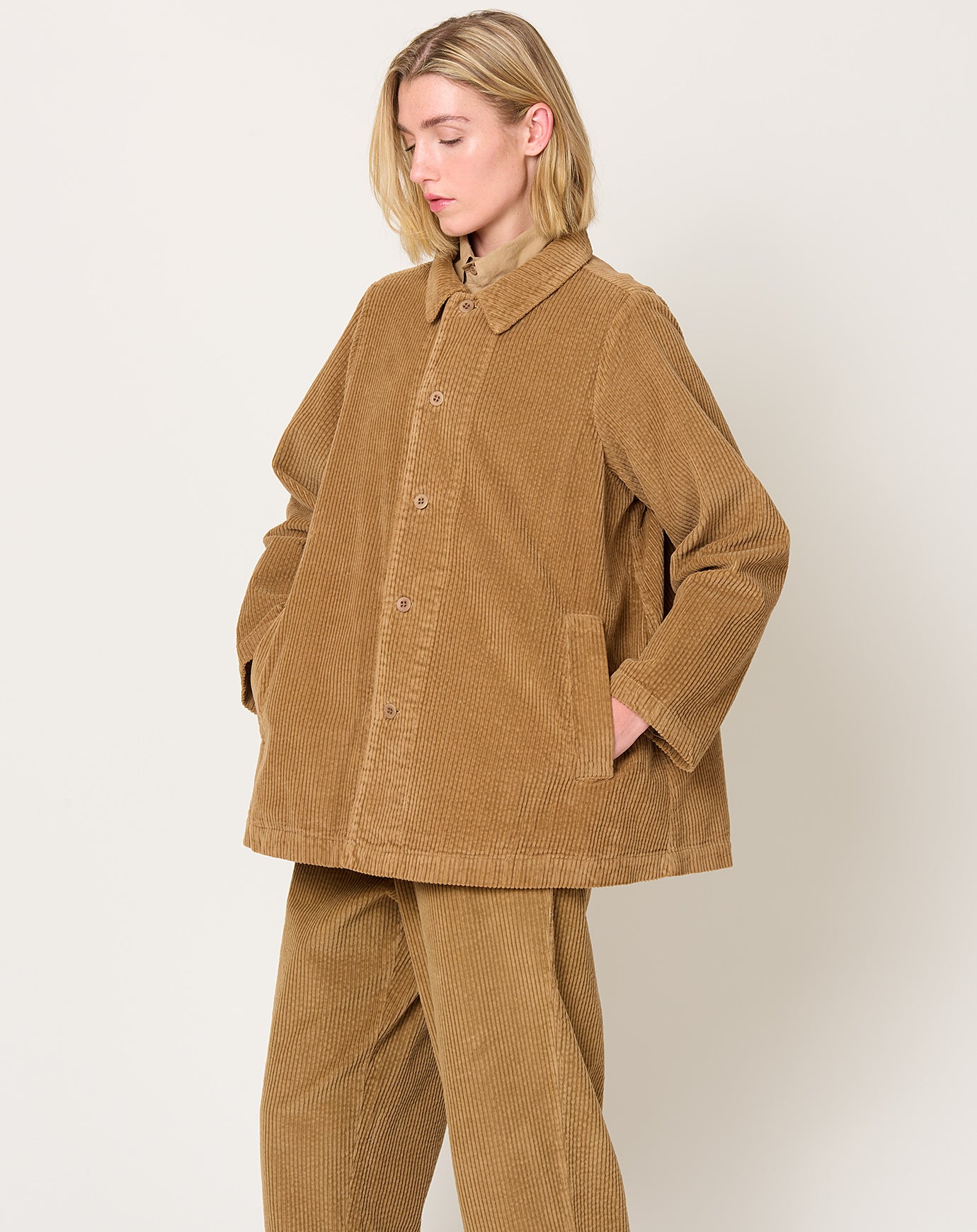 Labo.Art Joseph Corduroy Jacket in Camel