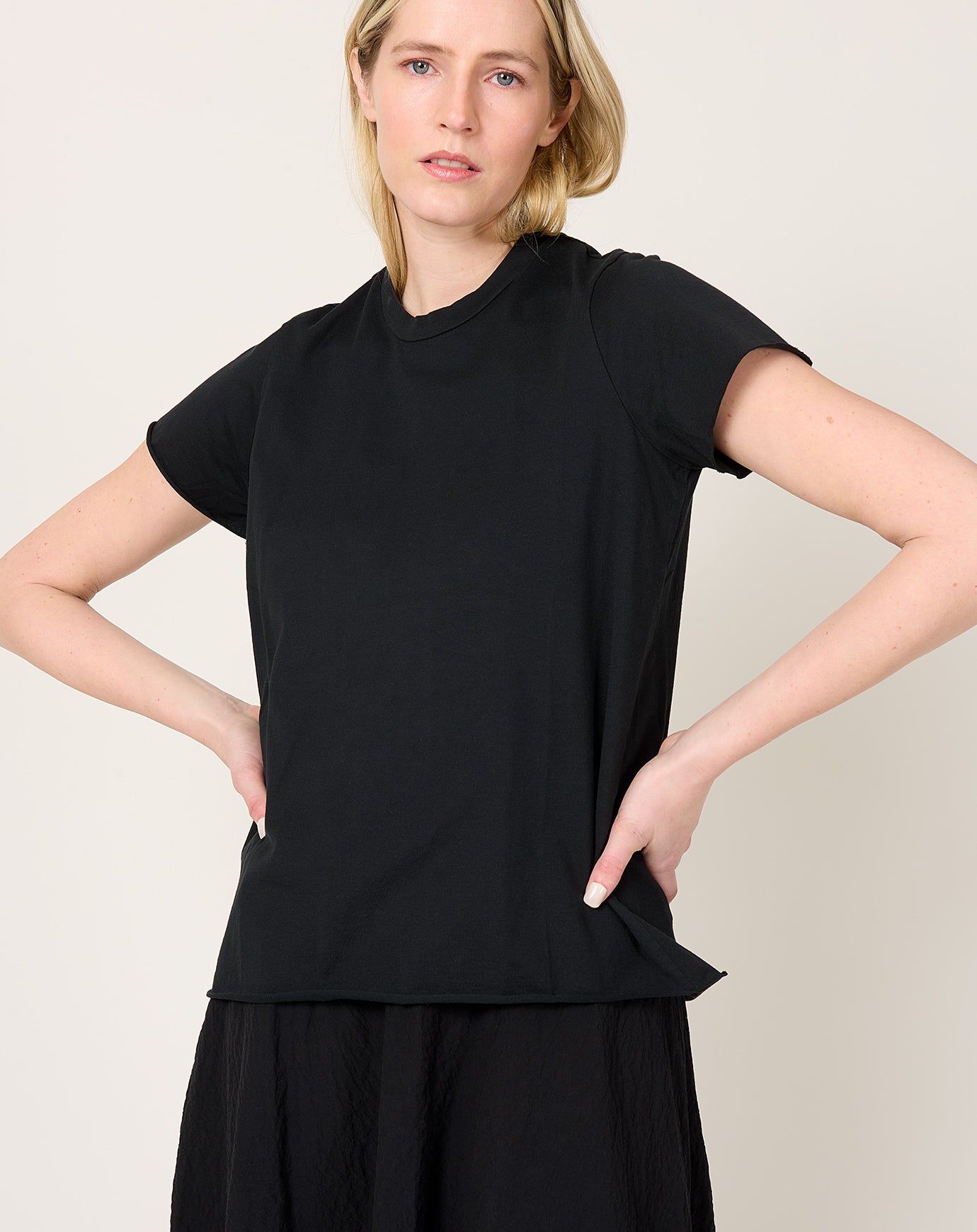 Labo.Art Rico Tee in Black