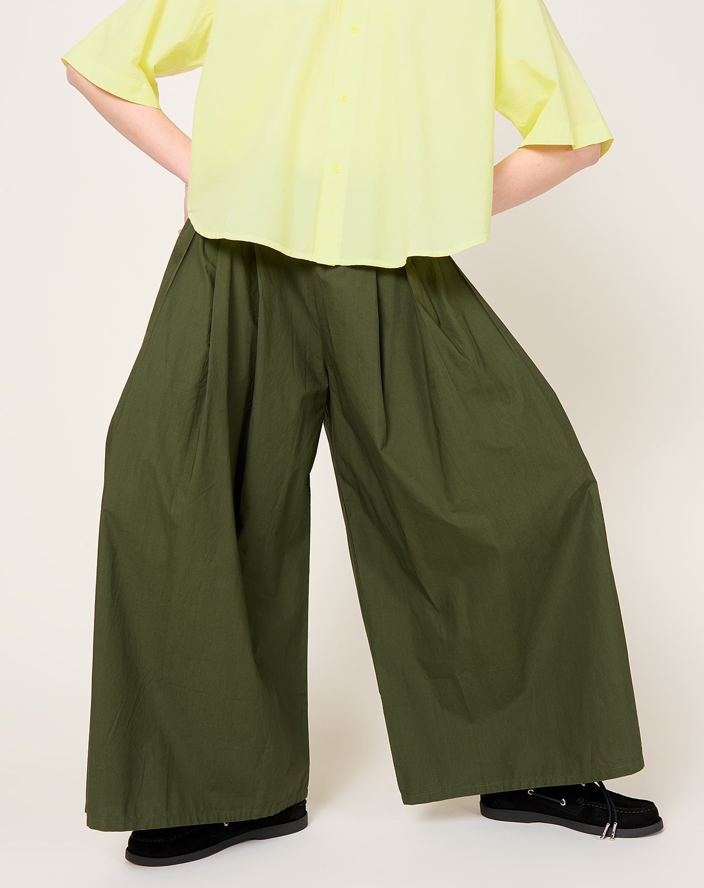Labo.Art Rombo Pant in Olive