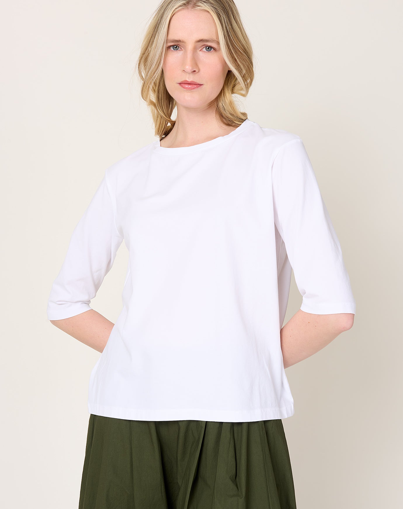 Labo.Art Teresa Tee in White