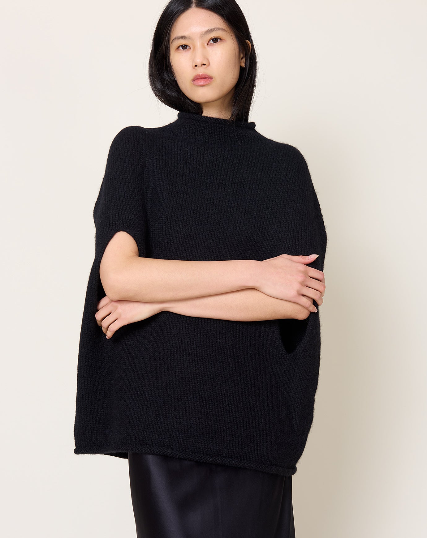 Lauren Manoogian Bottle Cape in Black