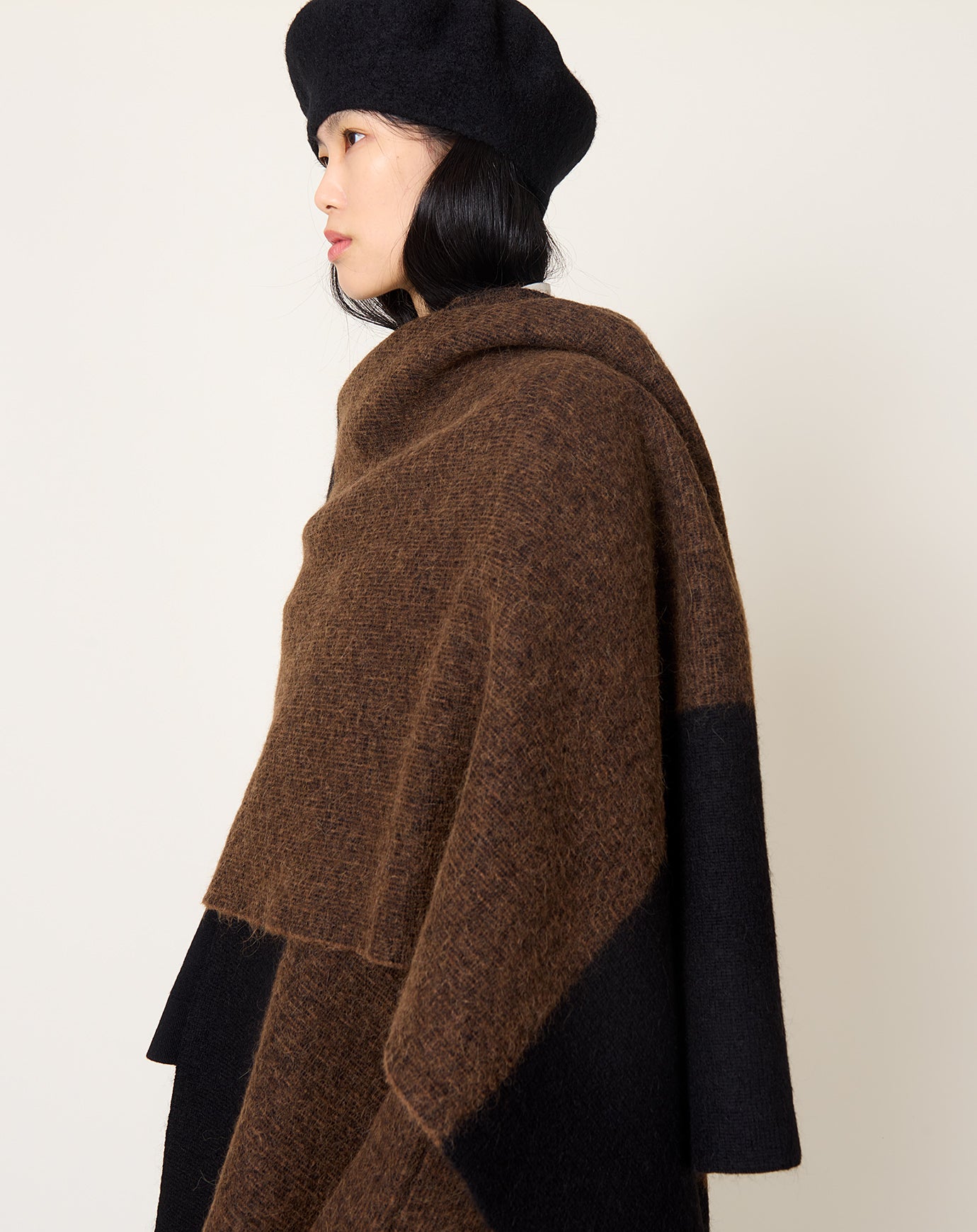 Lauren Manoogian Block Wrap Mantle in Rust Marl & Black