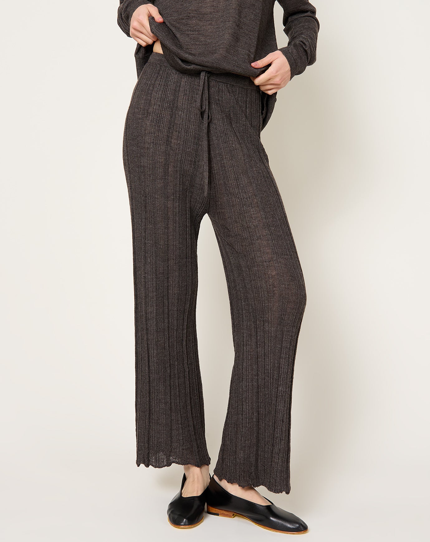 Lauren Manoogian Plisse Pants in Blackened