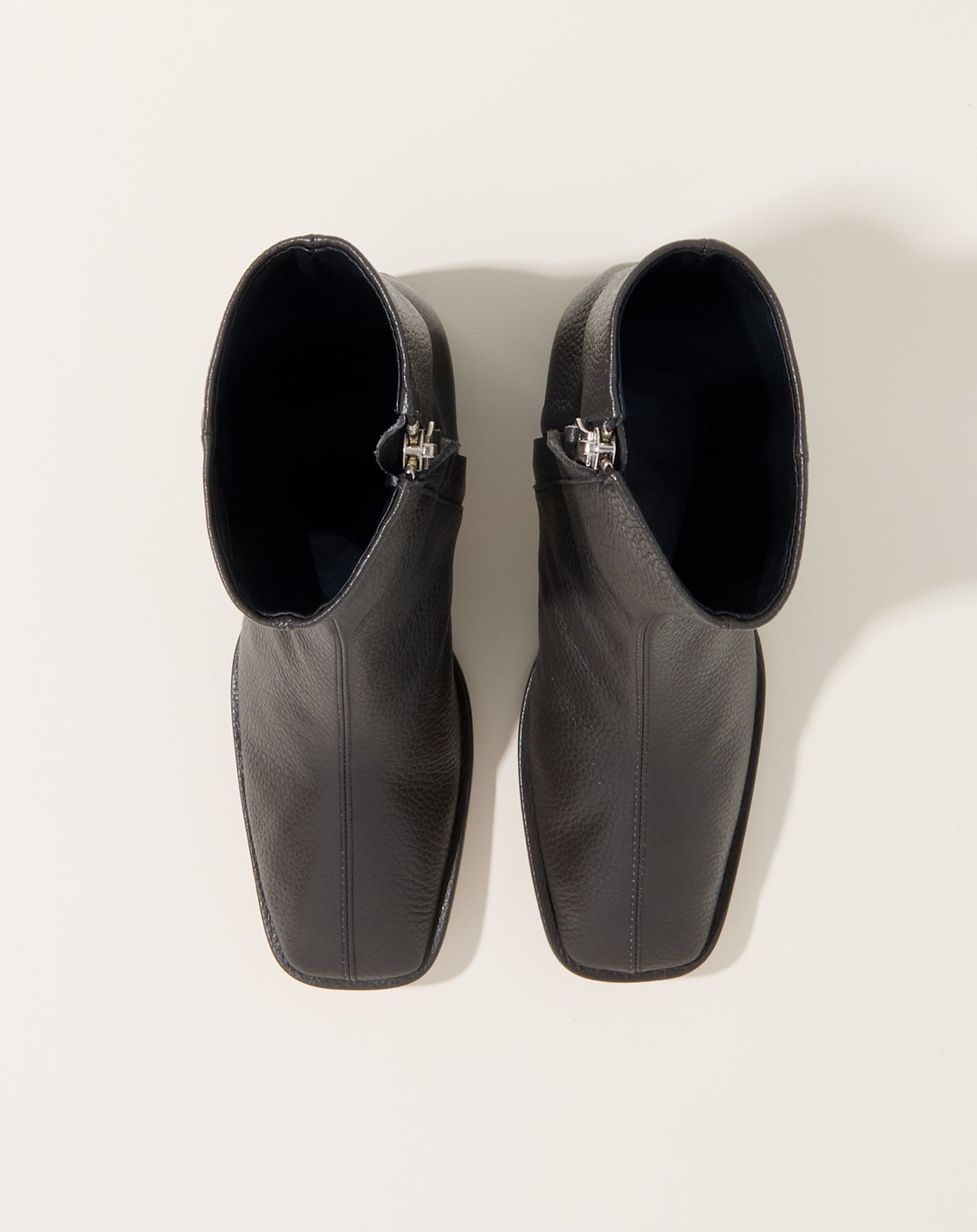Lauren Manoogian Square Arch Boot in Coal