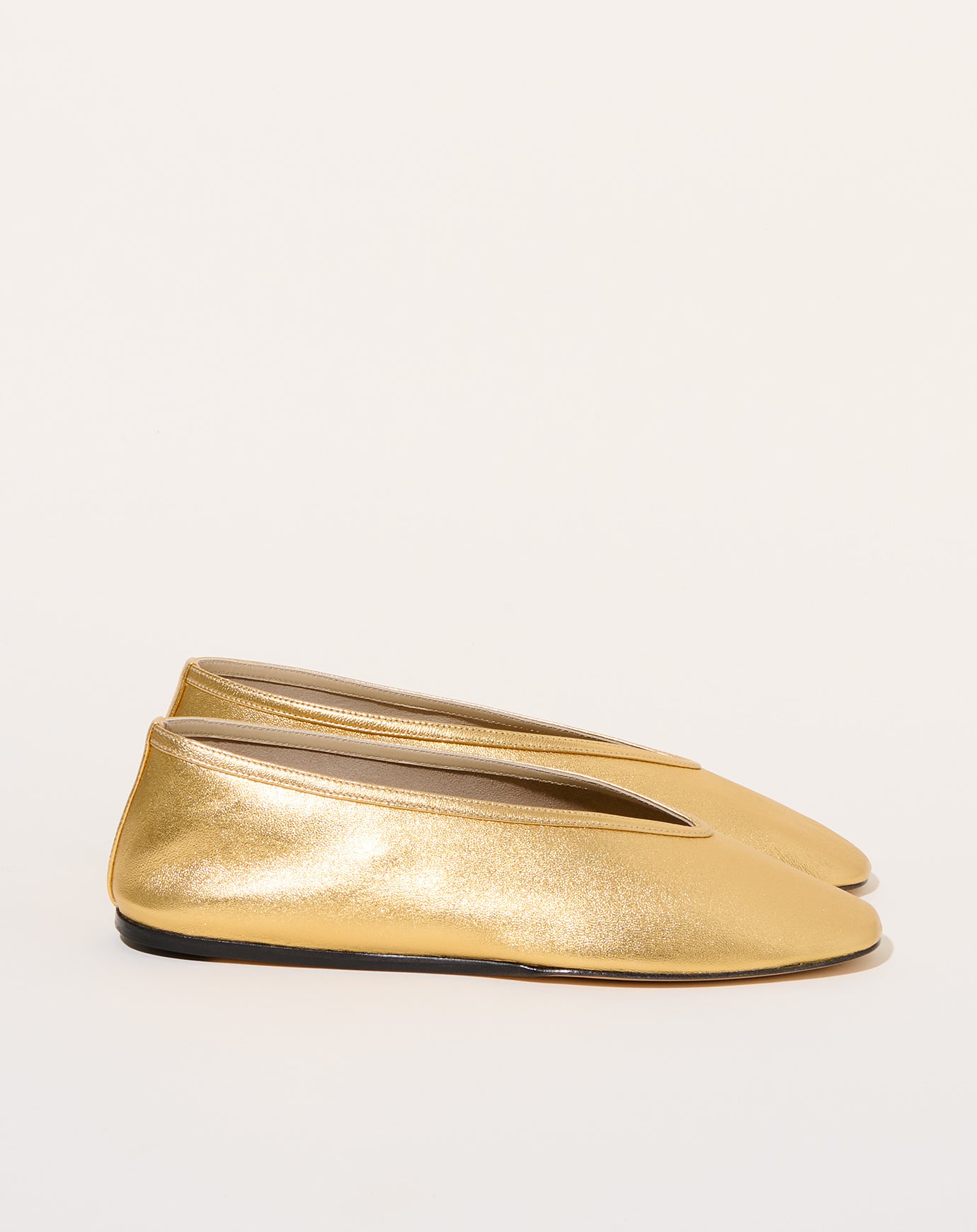 Le Monde Béryl Luna Slipper in Gold