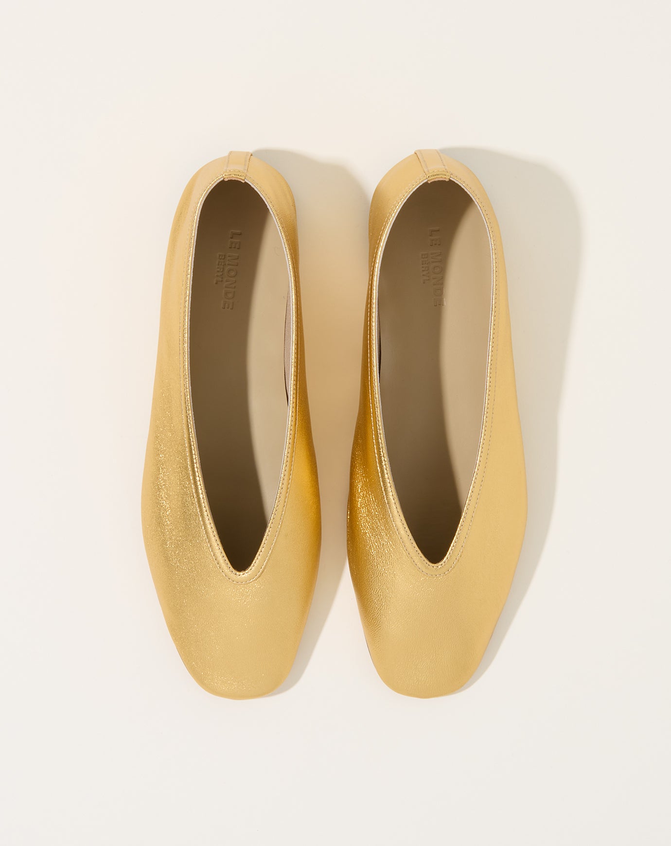 Le Monde Béryl Luna Slipper in Gold