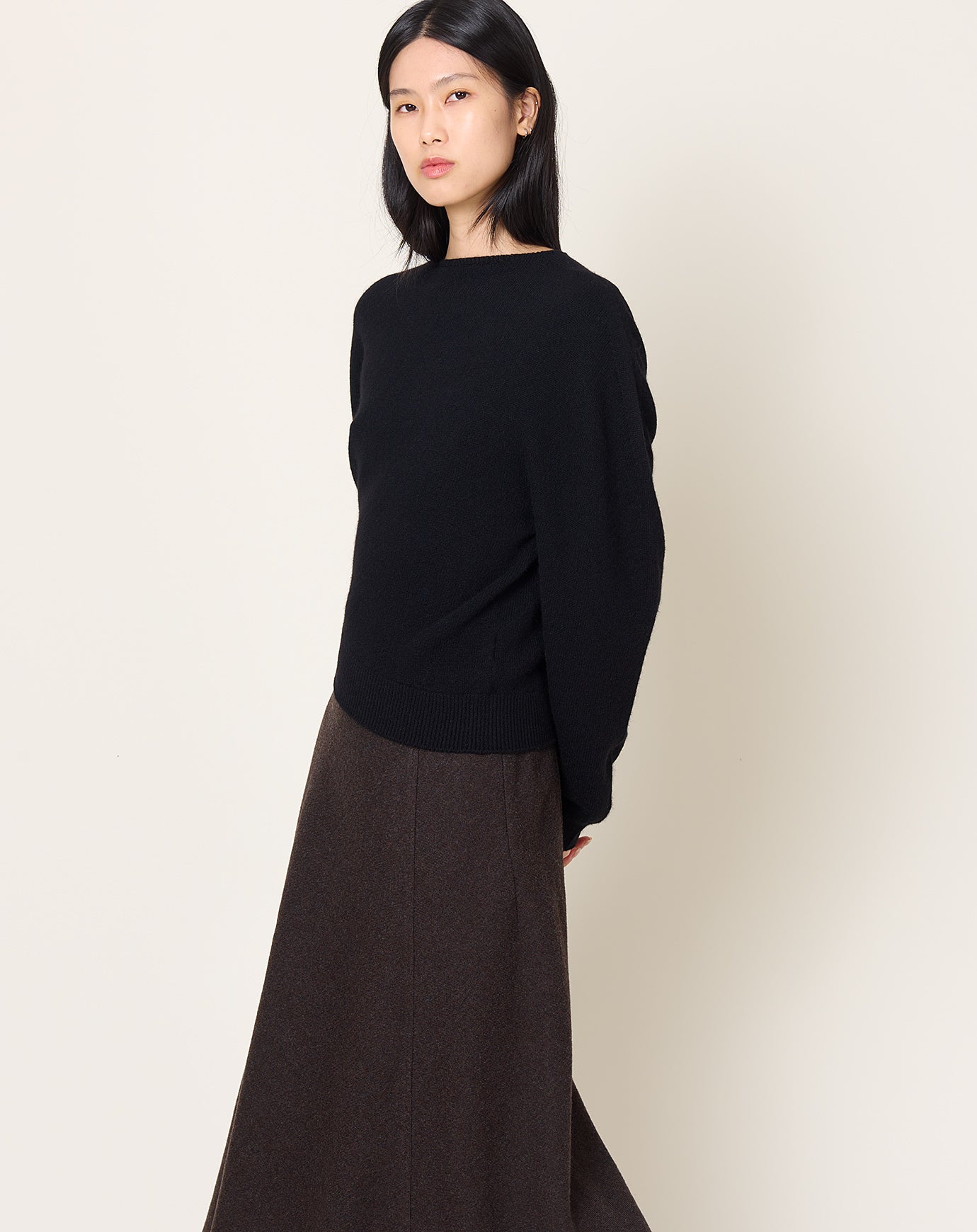 Le17septembre Cara Twisted Asymmetric Knit Top in Black