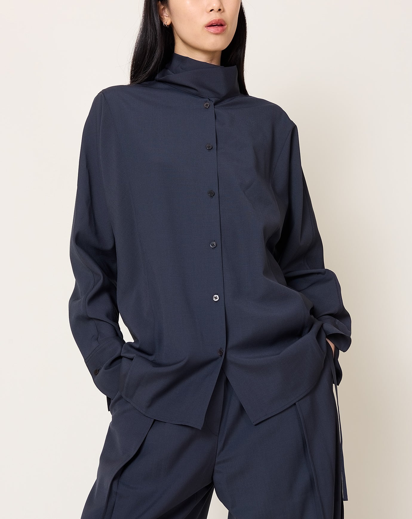 Le17septembre Wool Tie Neck Shirt in Navy