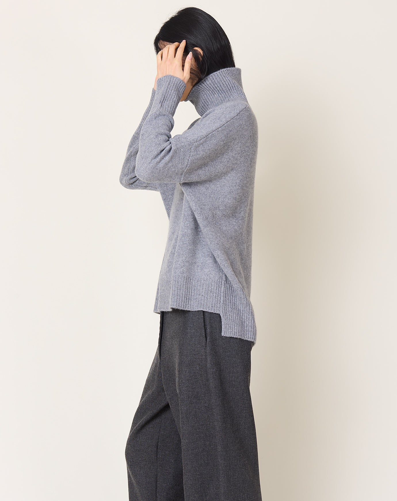 Lisa Yang Heidi Sweater in Mid Grey