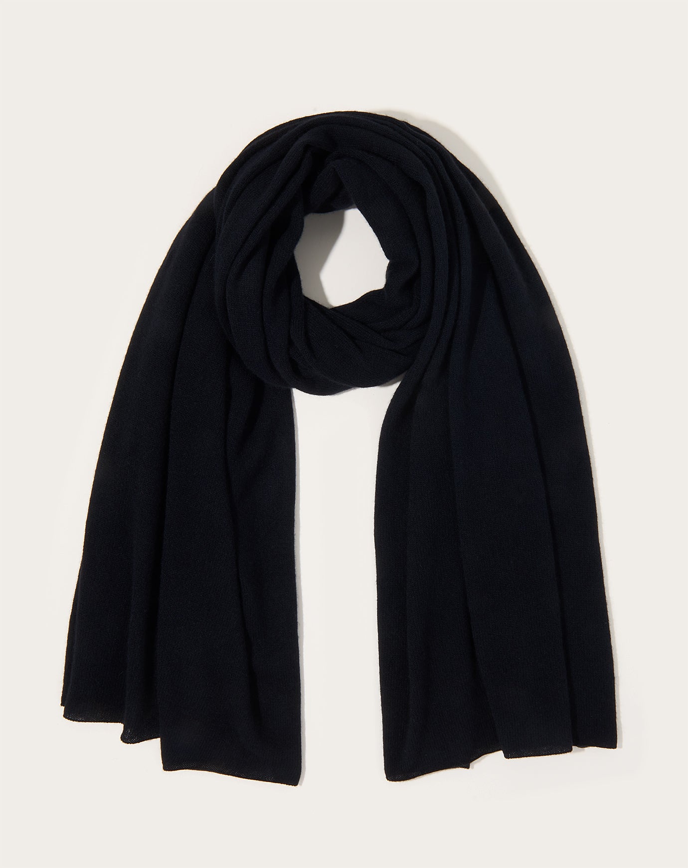 Lisa Yang Paris Scarf in Black