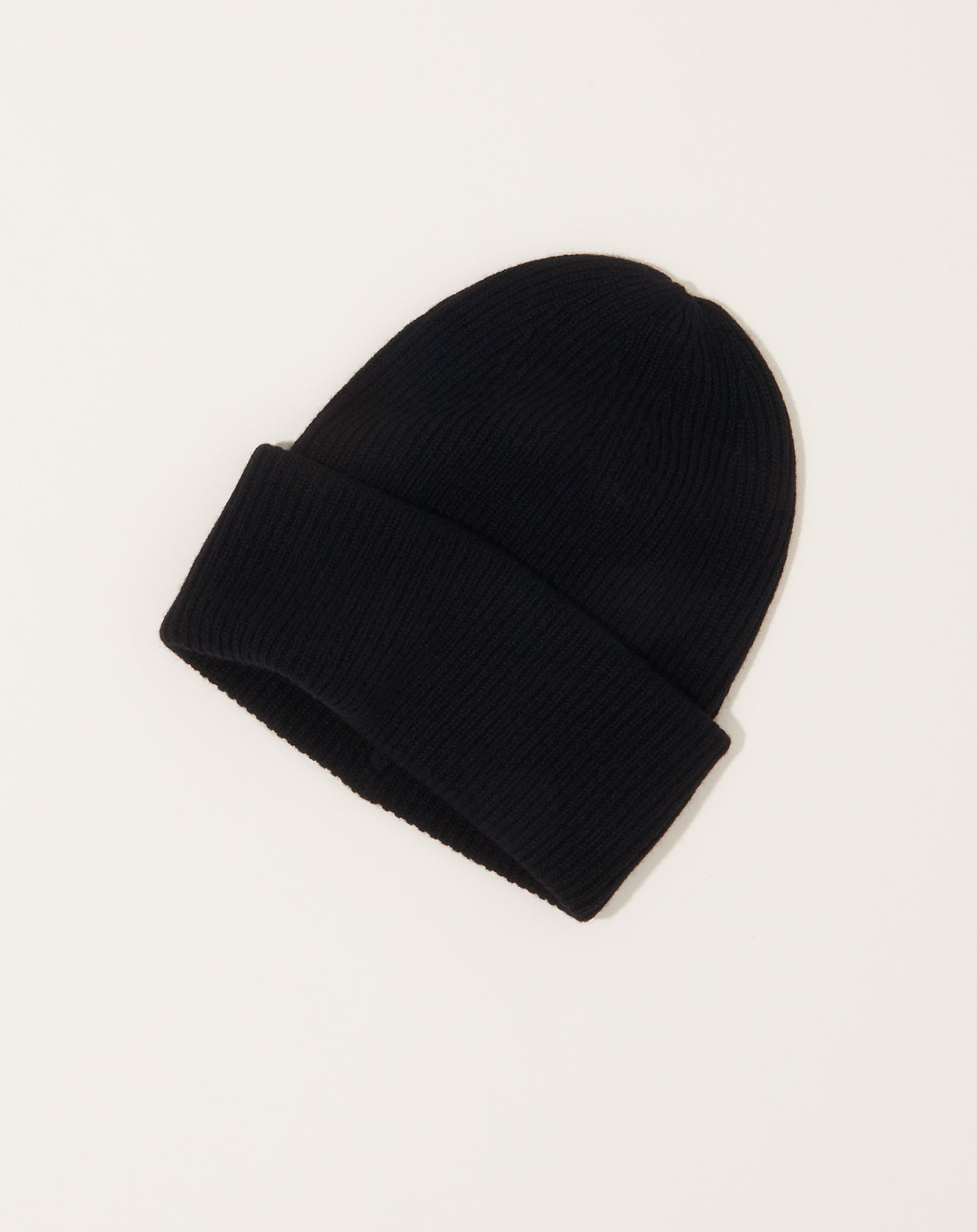 Lisa Yang Stockholm Beanie in Black