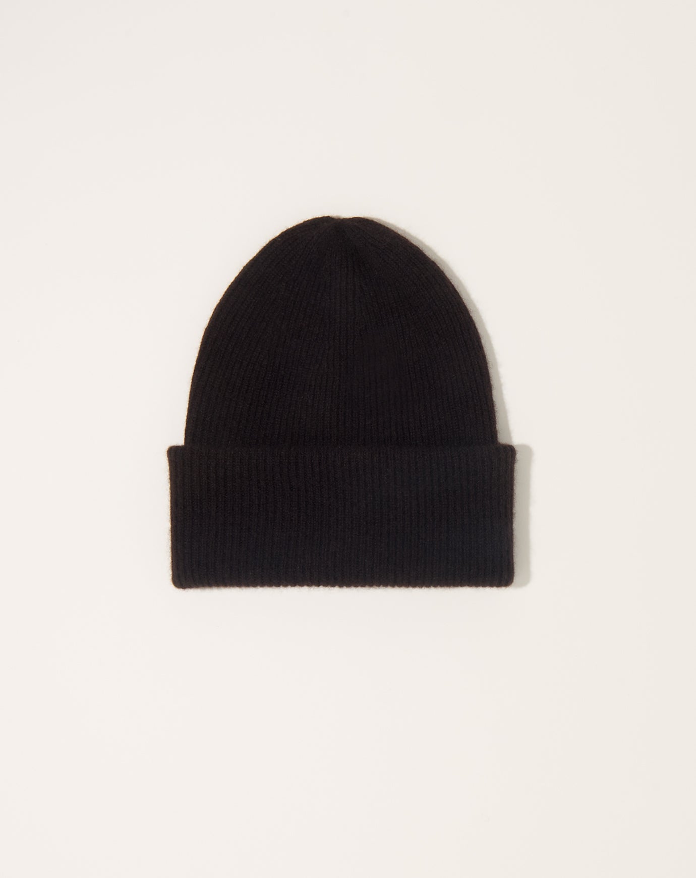 Lisa Yang Stockholm Beanie in Dark Oak