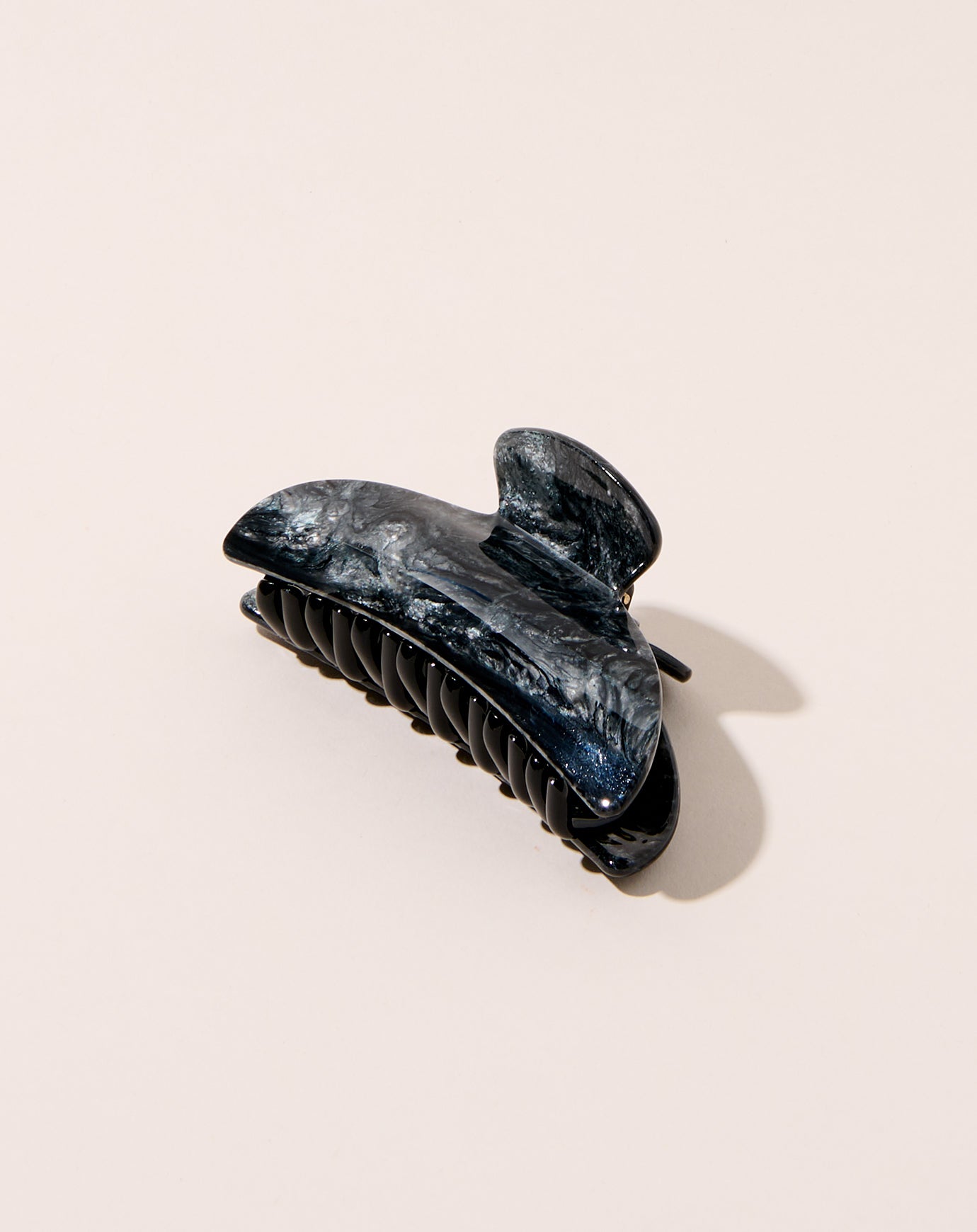 Machete Midi Heirloom Claw in Obsidian
