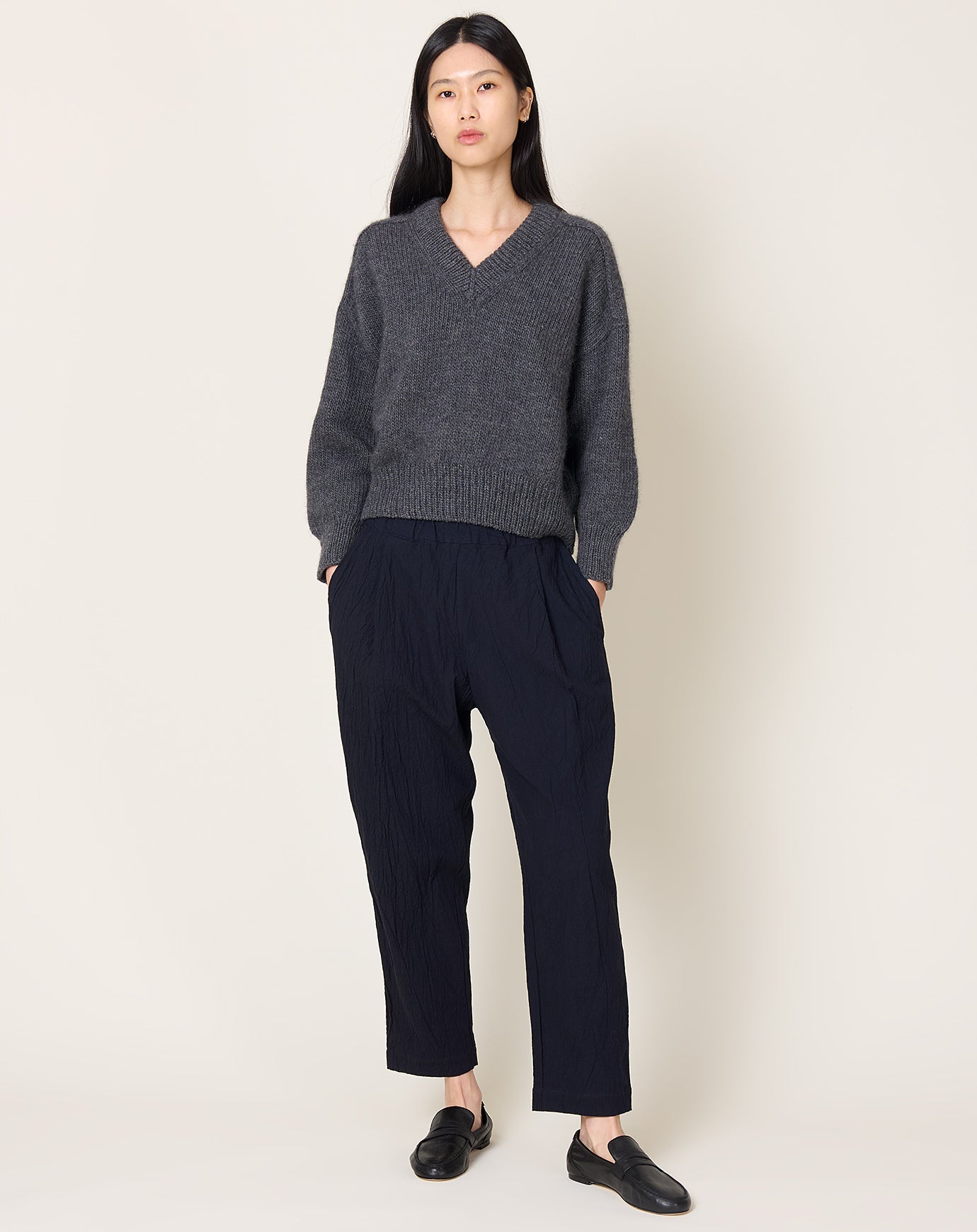 Makie Kairi Simple Pants in Black